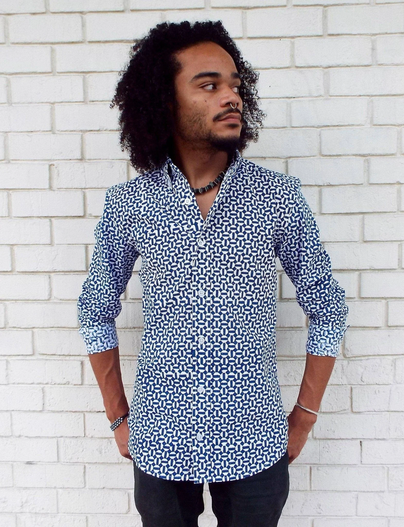Hex Flex Organic Cotton Men's Button Down Shirt - Image 3