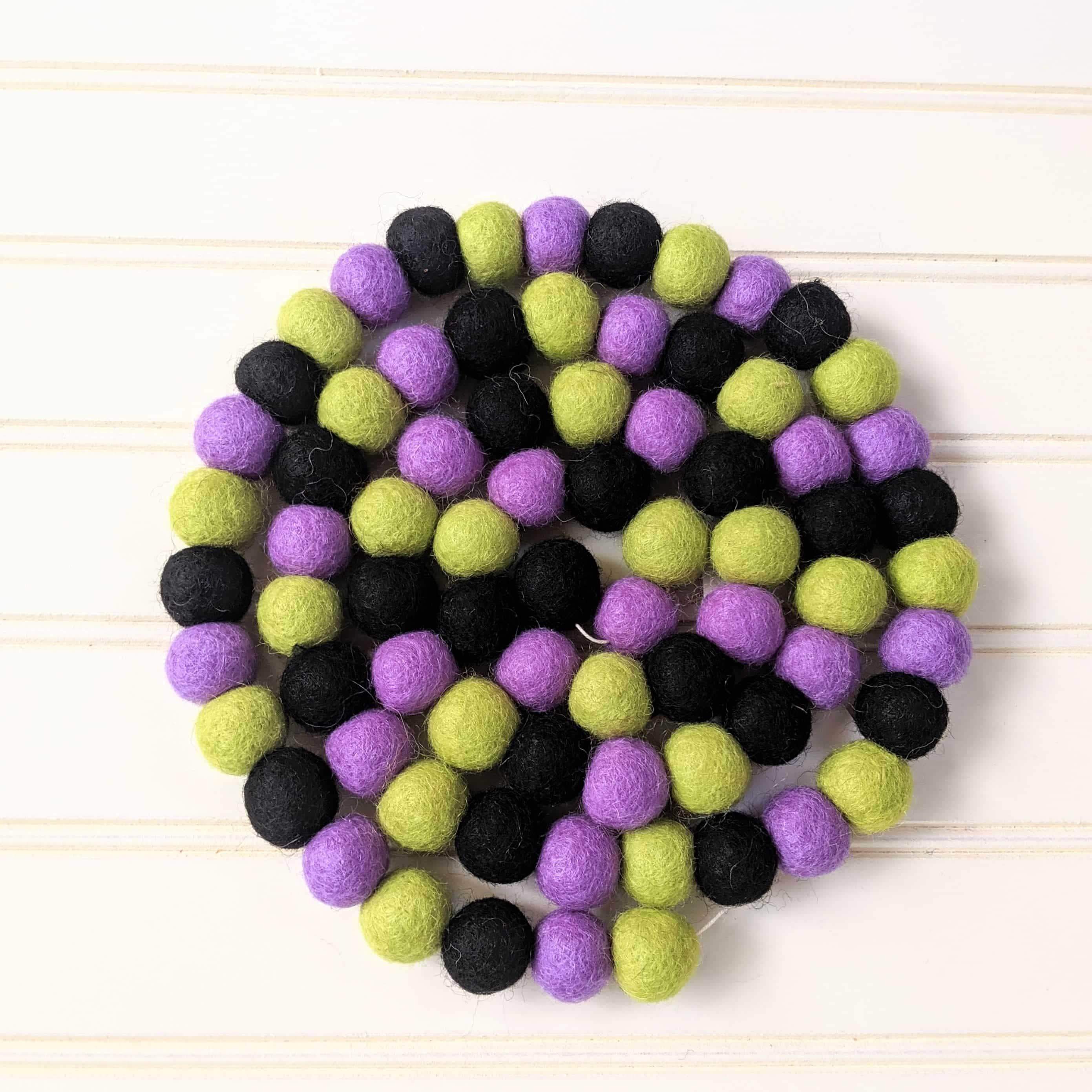 Hocus Pocus - Eco Garland - Image 2