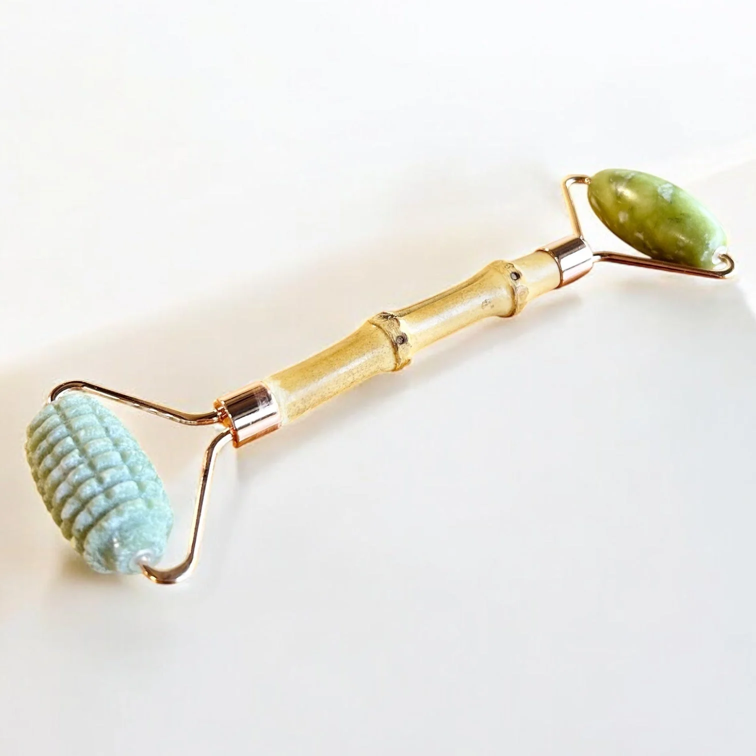 Jade Facial Roller | Bamboo Root - Image 2
