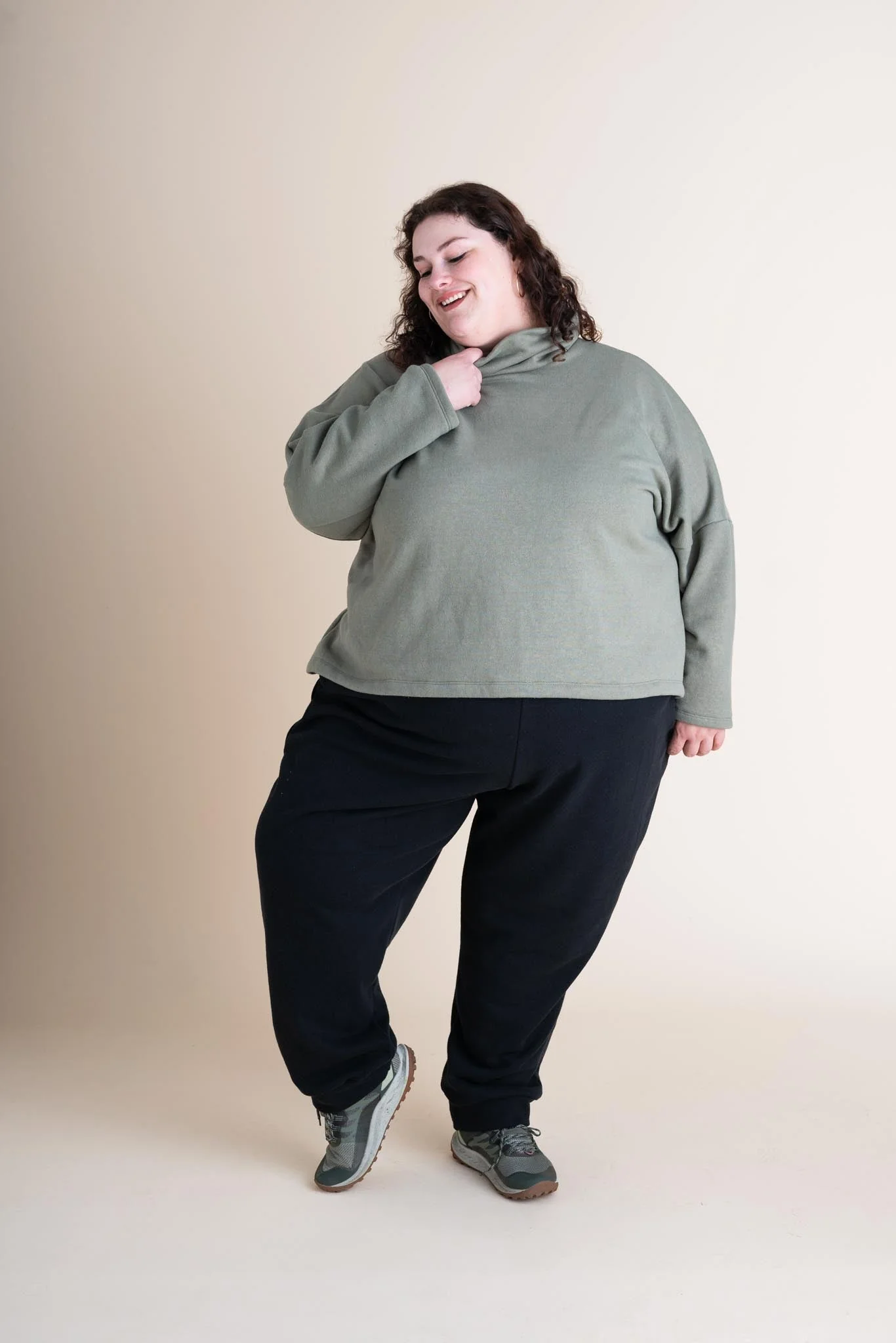 Joggers in Black - Image 7