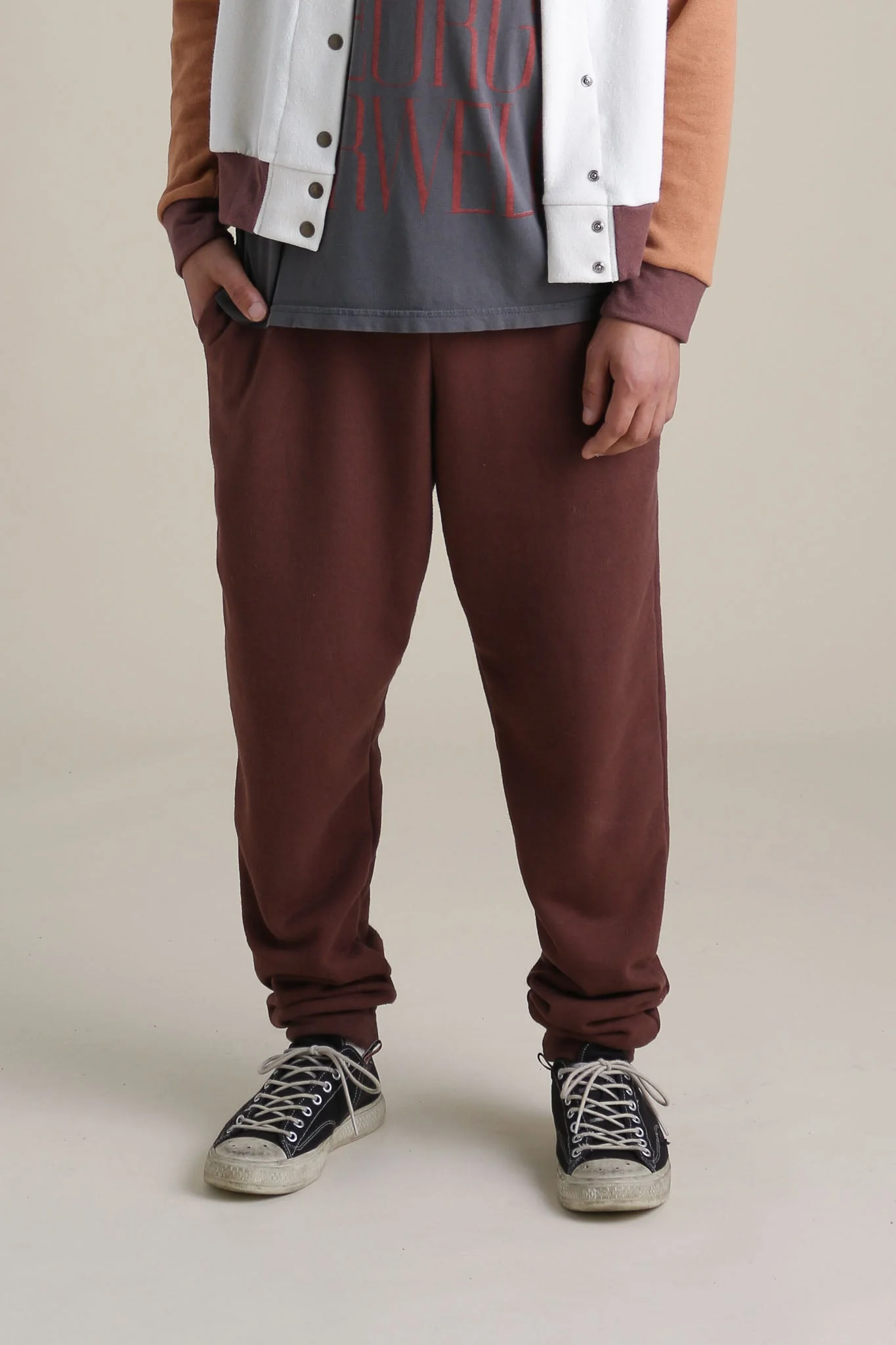 Joggers in Chestnut