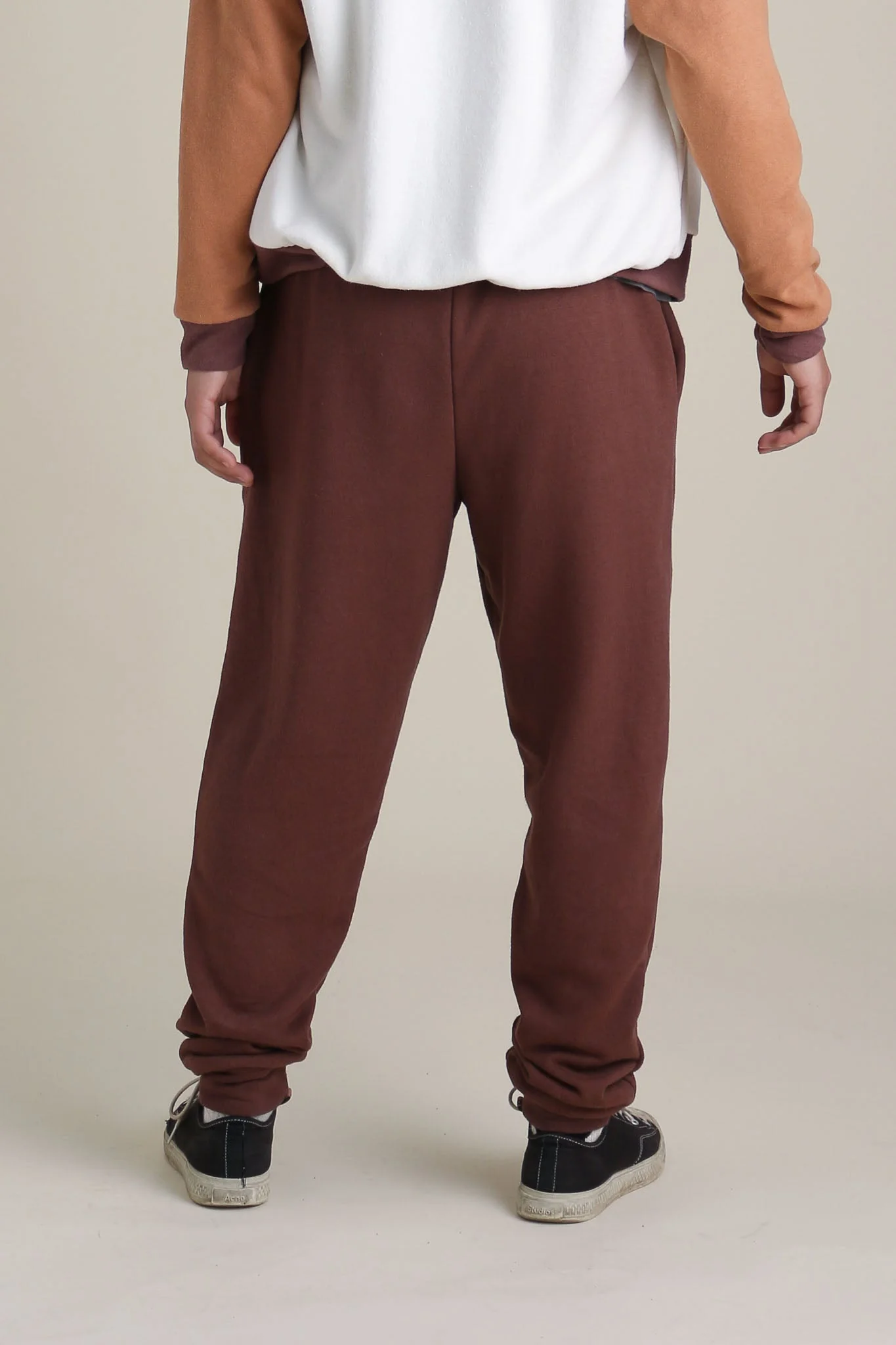 Joggers in Chestnut - Image 4