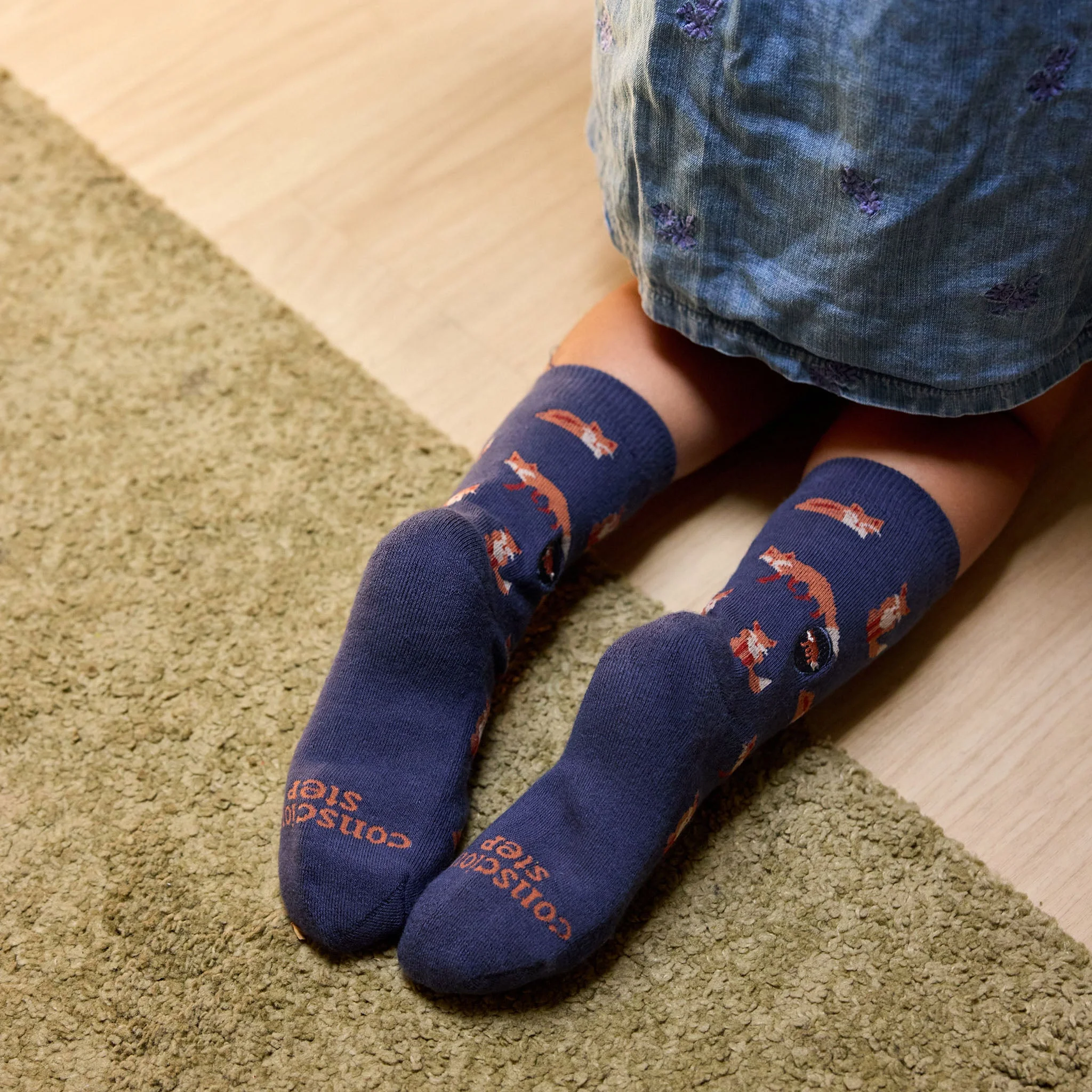 Kids Socks that Protect Foxes - Image 5