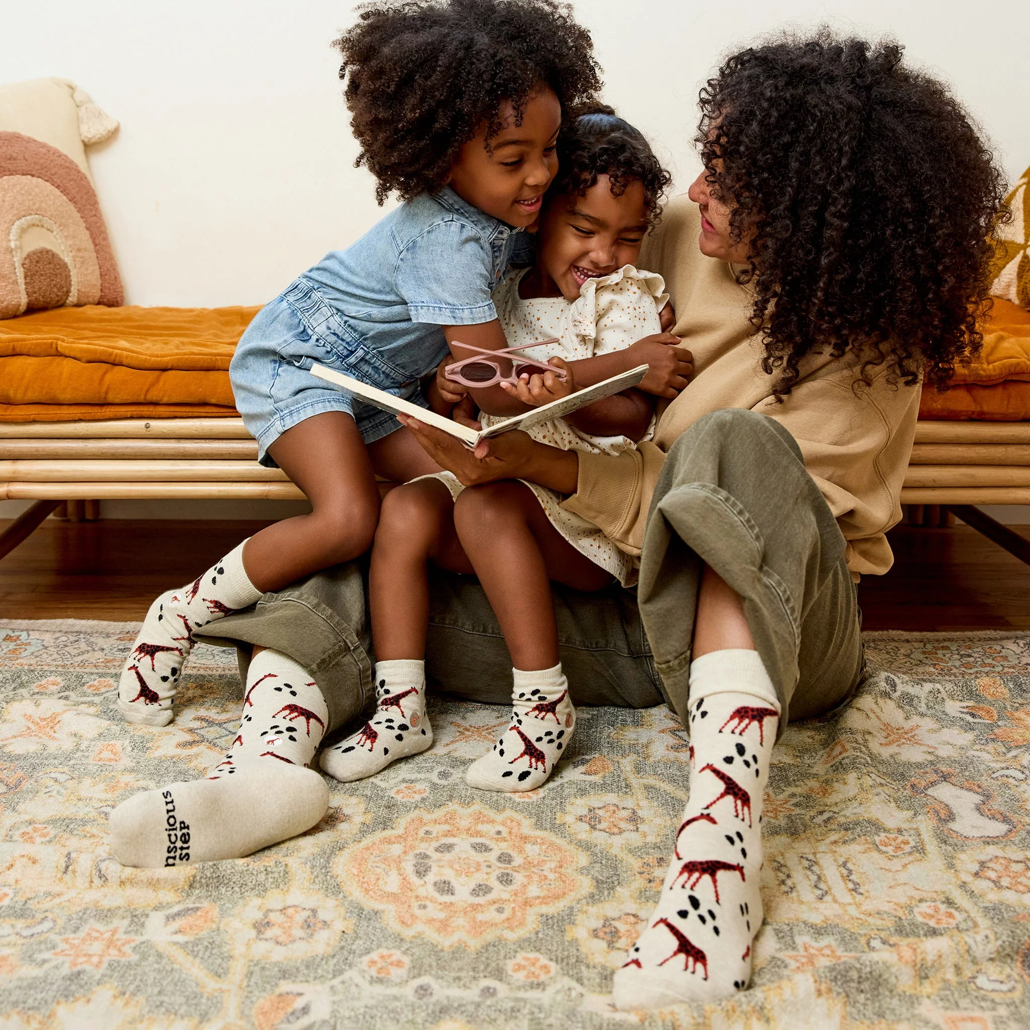 Kids Socks that Protect Giraffes - Image 7