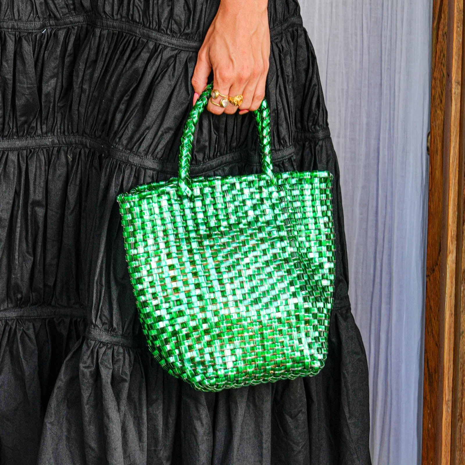 LA TOTE Recycled Tote Bag In Metallic Green - Image 3