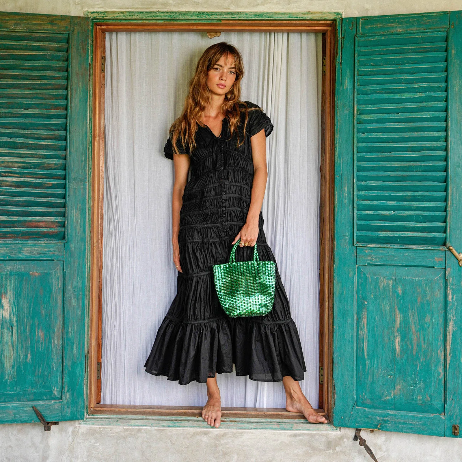 LA TOTE Recycled Tote Bag In Metallic Green - Image 5