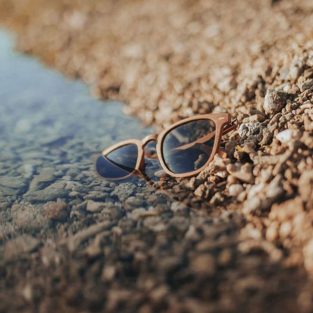 Lark - Unisex Wooden Sunglasses - Image 12