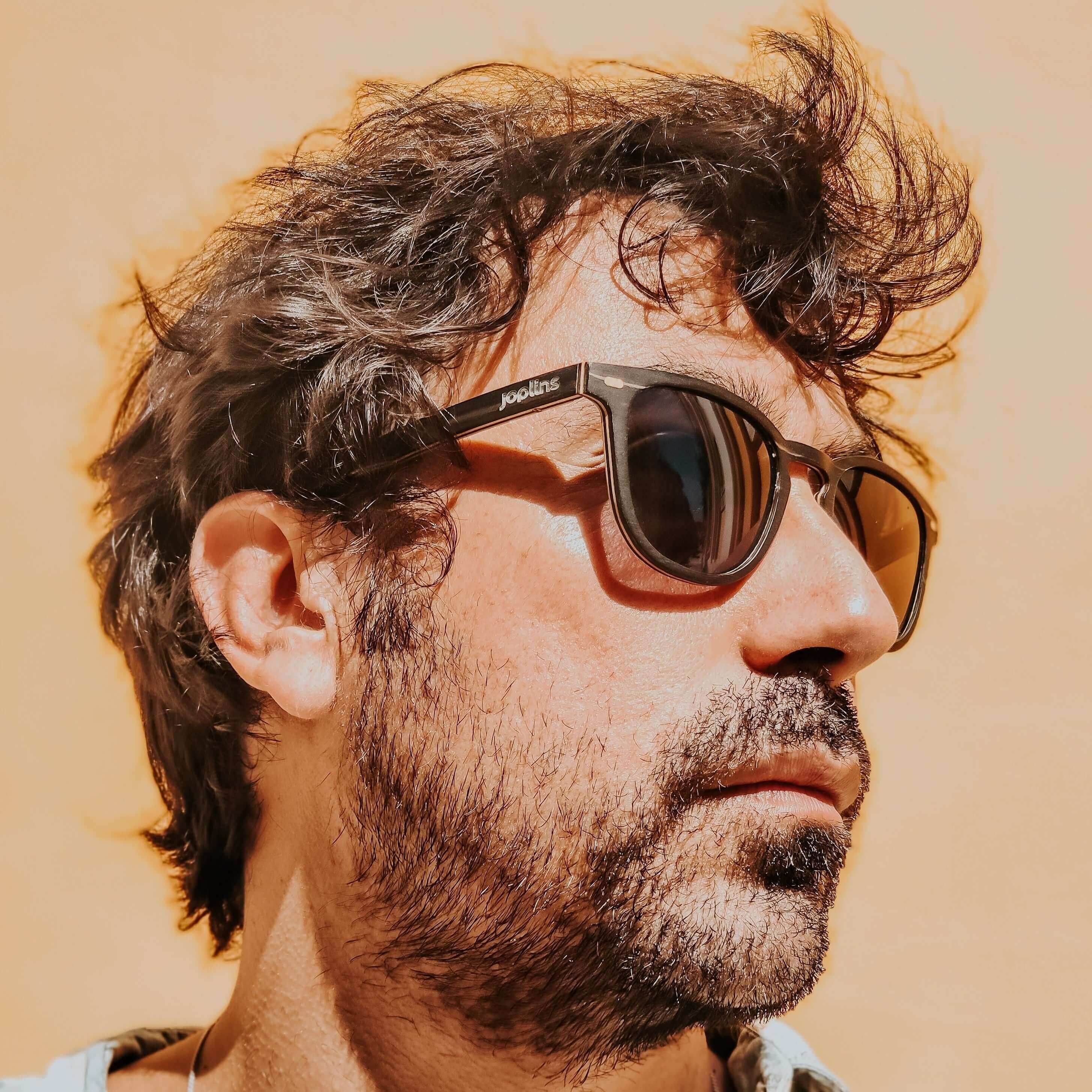 Lark - Unisex Wooden Sunglasses - Image 5