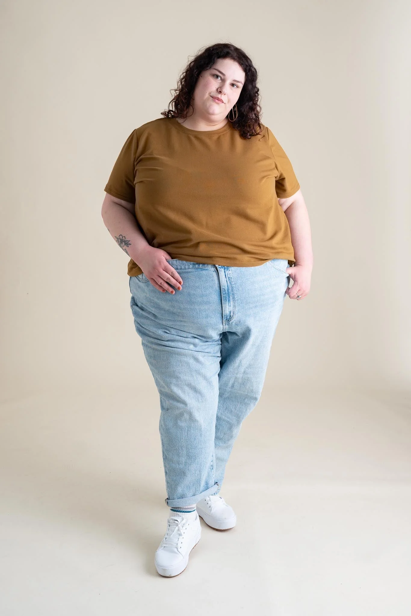 Liza Tee in Almond - Image 4