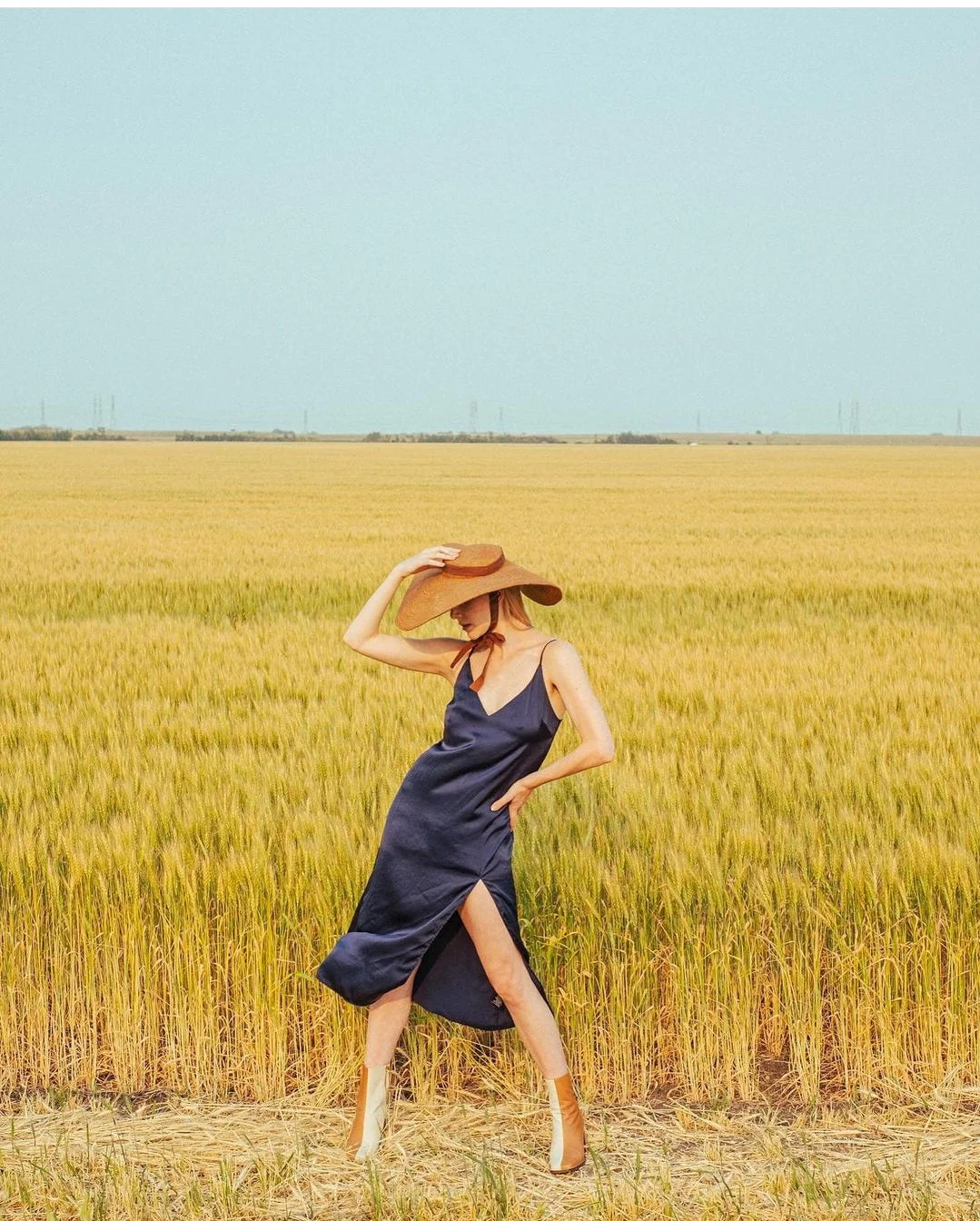 LOLA Wide Brim Jute Straw Hat In Havana Brown - Image 8