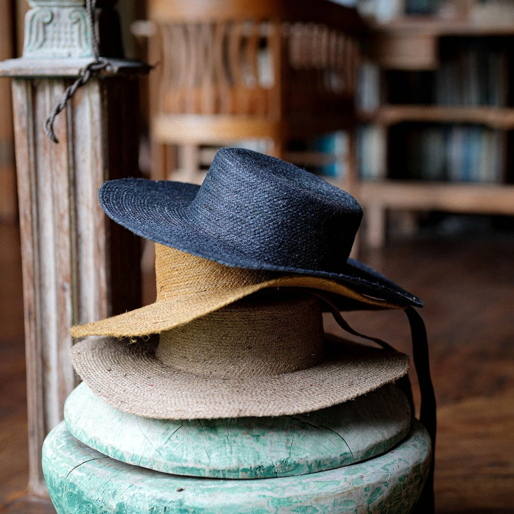 LOLI Jute Hat in Black - Image 4