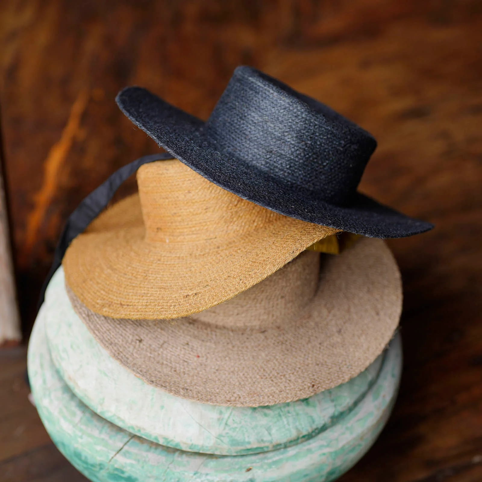LOLI Jute Straw Hat in Neutral Beige - Image 3