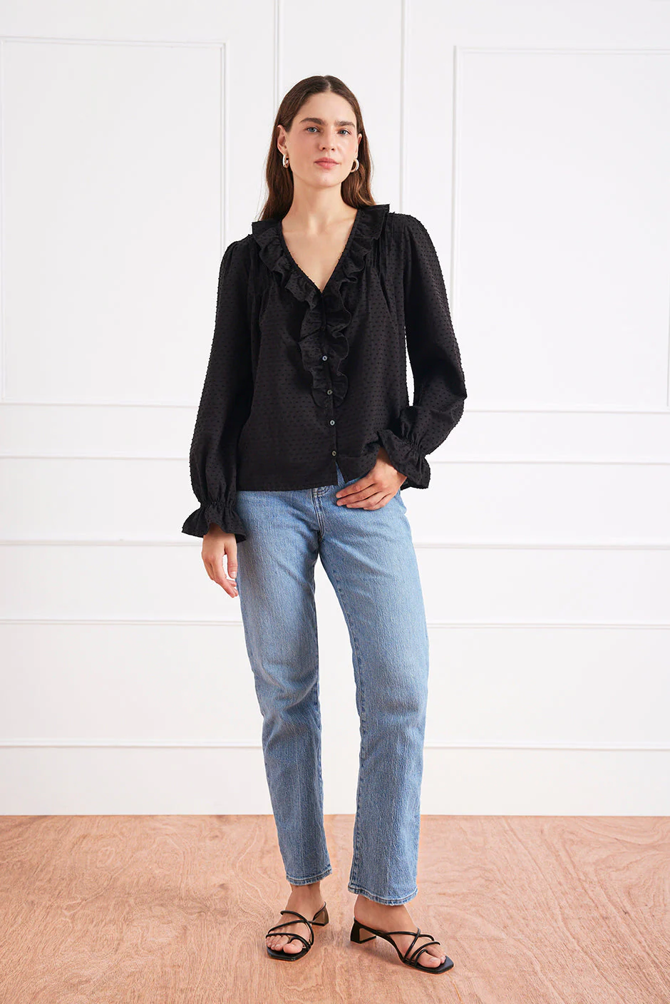Long Sleeve Chloe Shirt in Black - Image 4