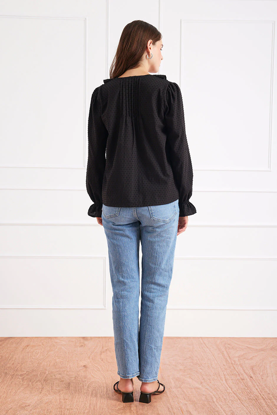 Long Sleeve Chloe Shirt in Black - Image 6
