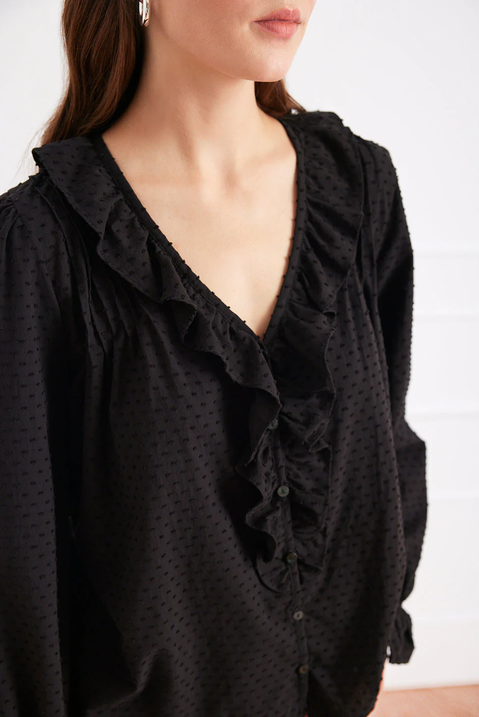 Long Sleeve Chloe Shirt in Black - Image 7