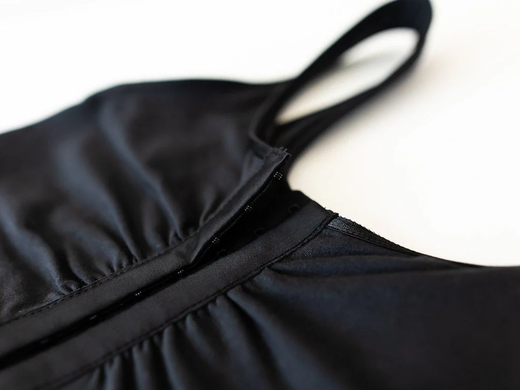 Maia Front Close Bra, Black - Image 5