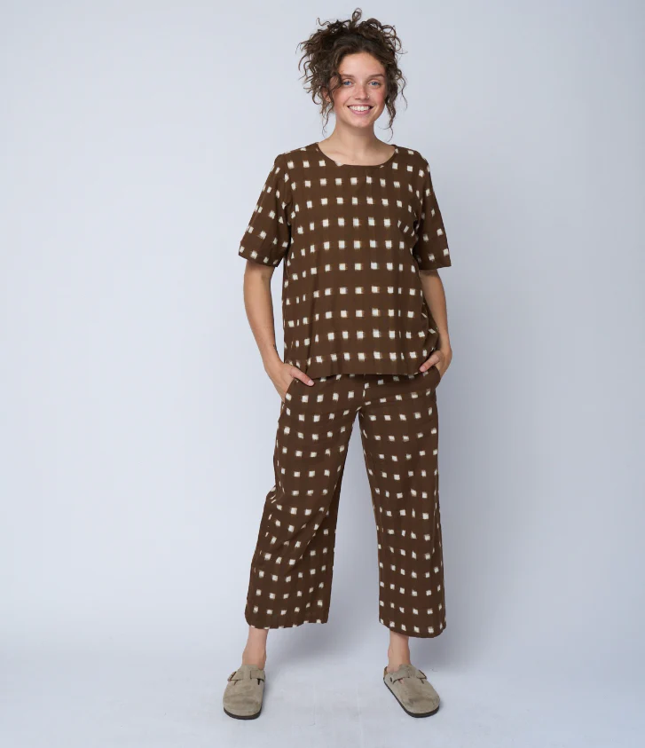 Mare Boxy Cropped Shirt Ikat Squares Mocha - Image 2