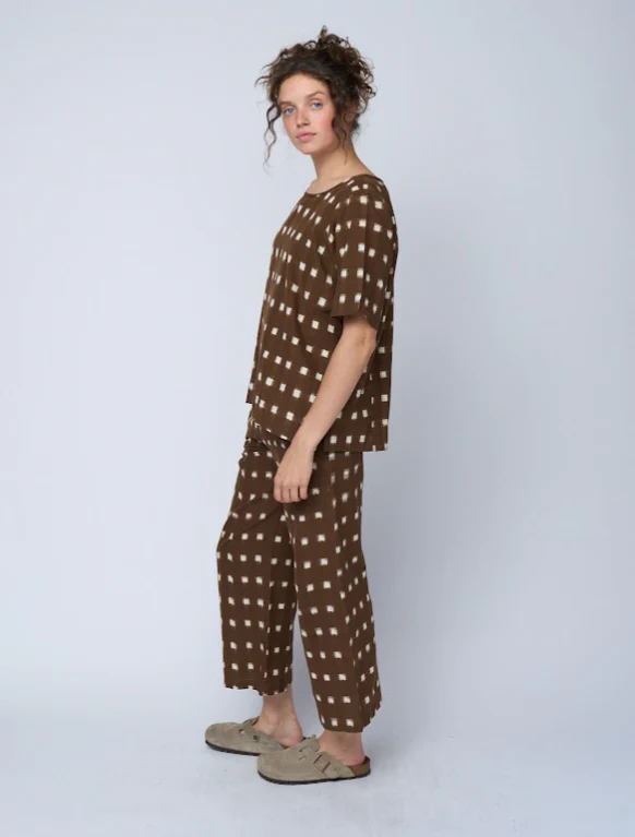 Mare Boxy Cropped Shirt Ikat Squares Mocha - Image 6