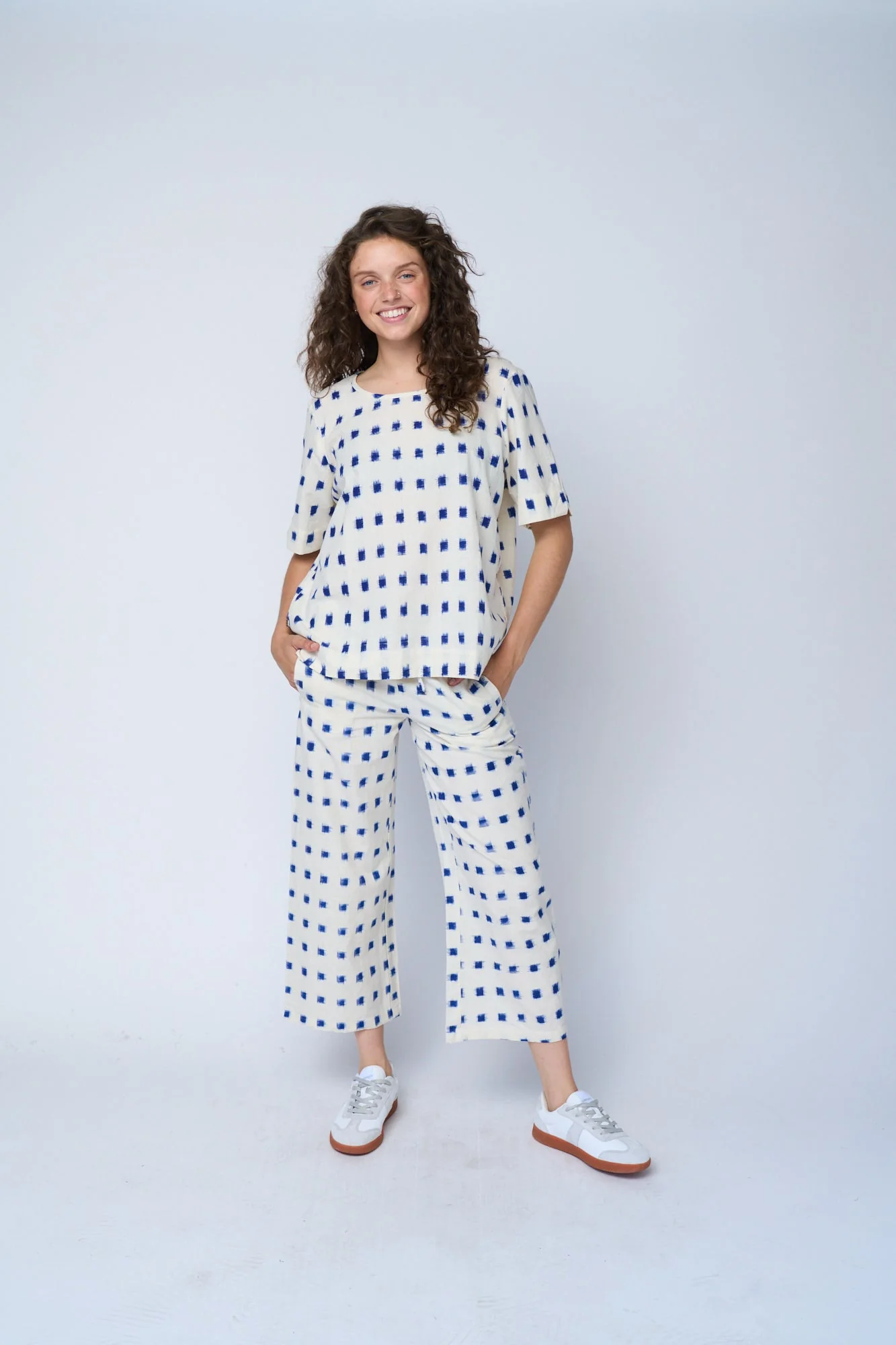 Mare Boxy Cropped Shirt Ikat Squares Natural Cobalt - Image 4