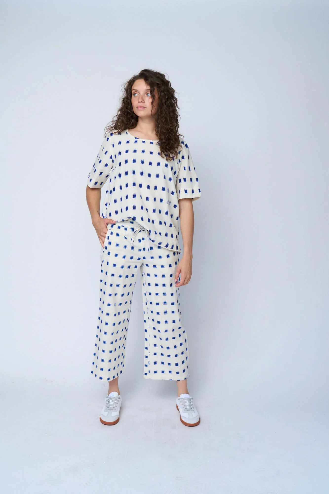 Mare Boxy Cropped Shirt Ikat Squares Natural Cobalt - Image 6