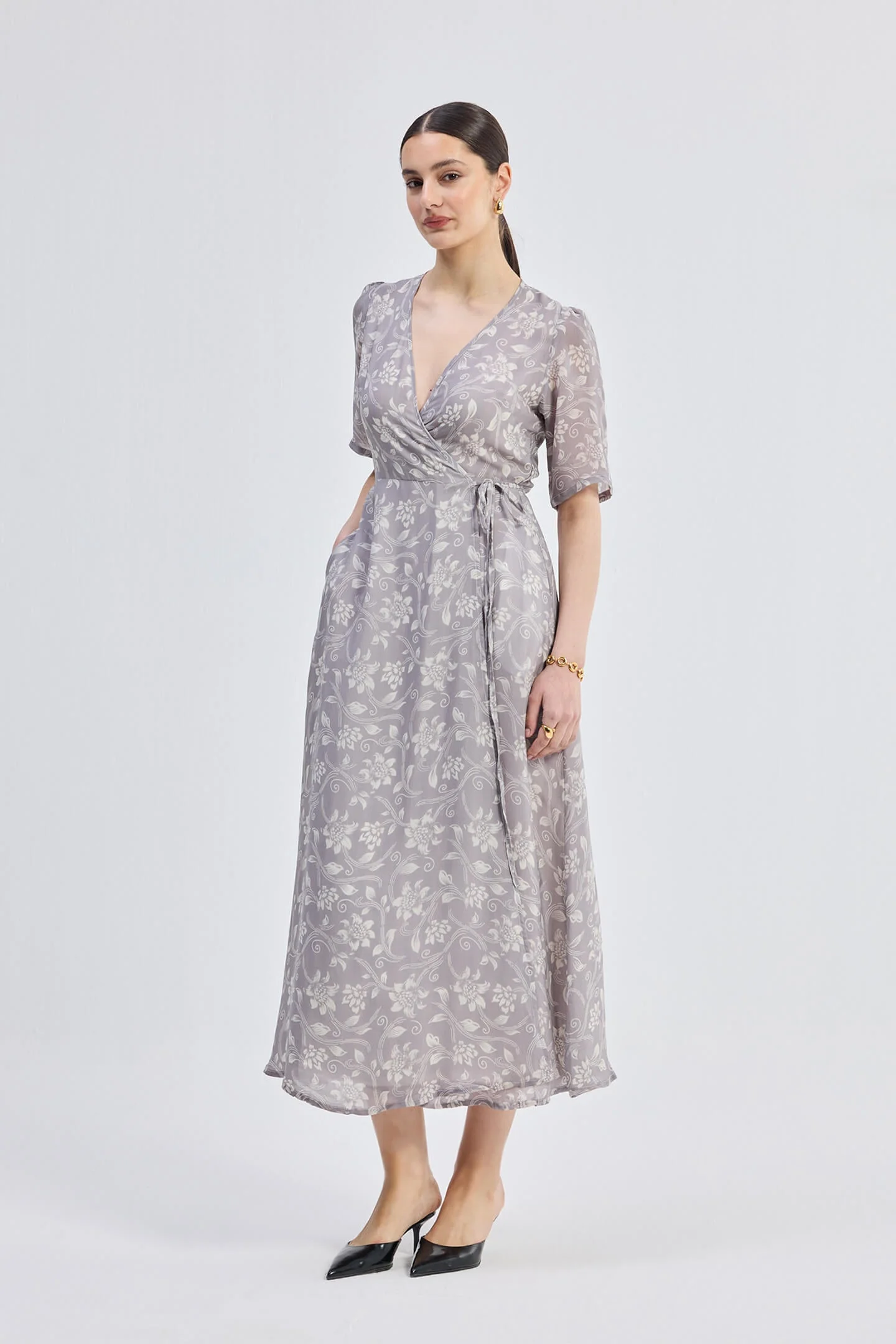 Maxi Wrap Floral dress in Vintage Vines - Image 8