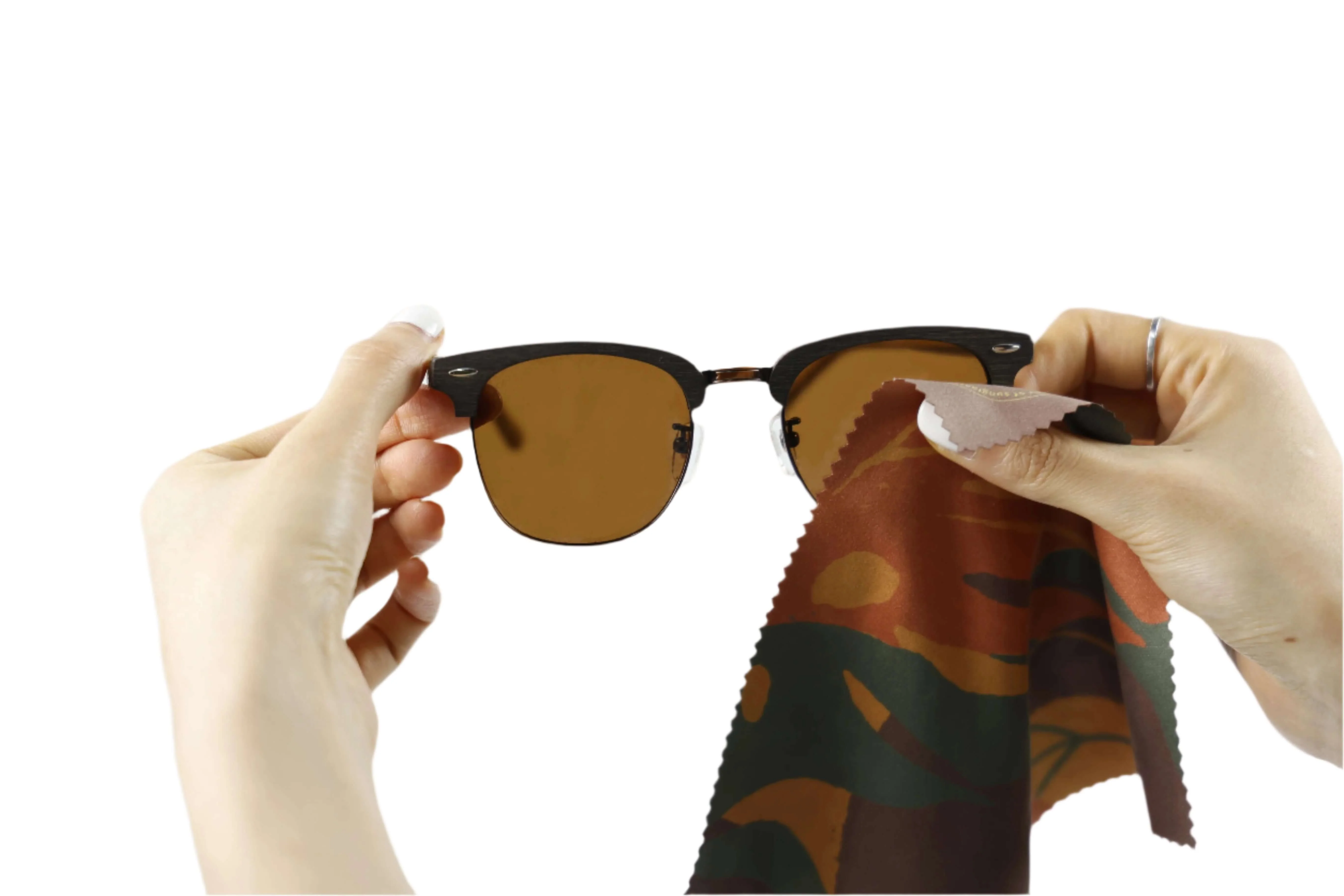 Microfiber Sunglasses Cloth - Pack of 4 - Image 3