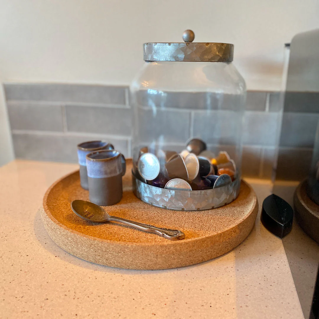 Minimalistic Cork Tray (Round) - Image 3