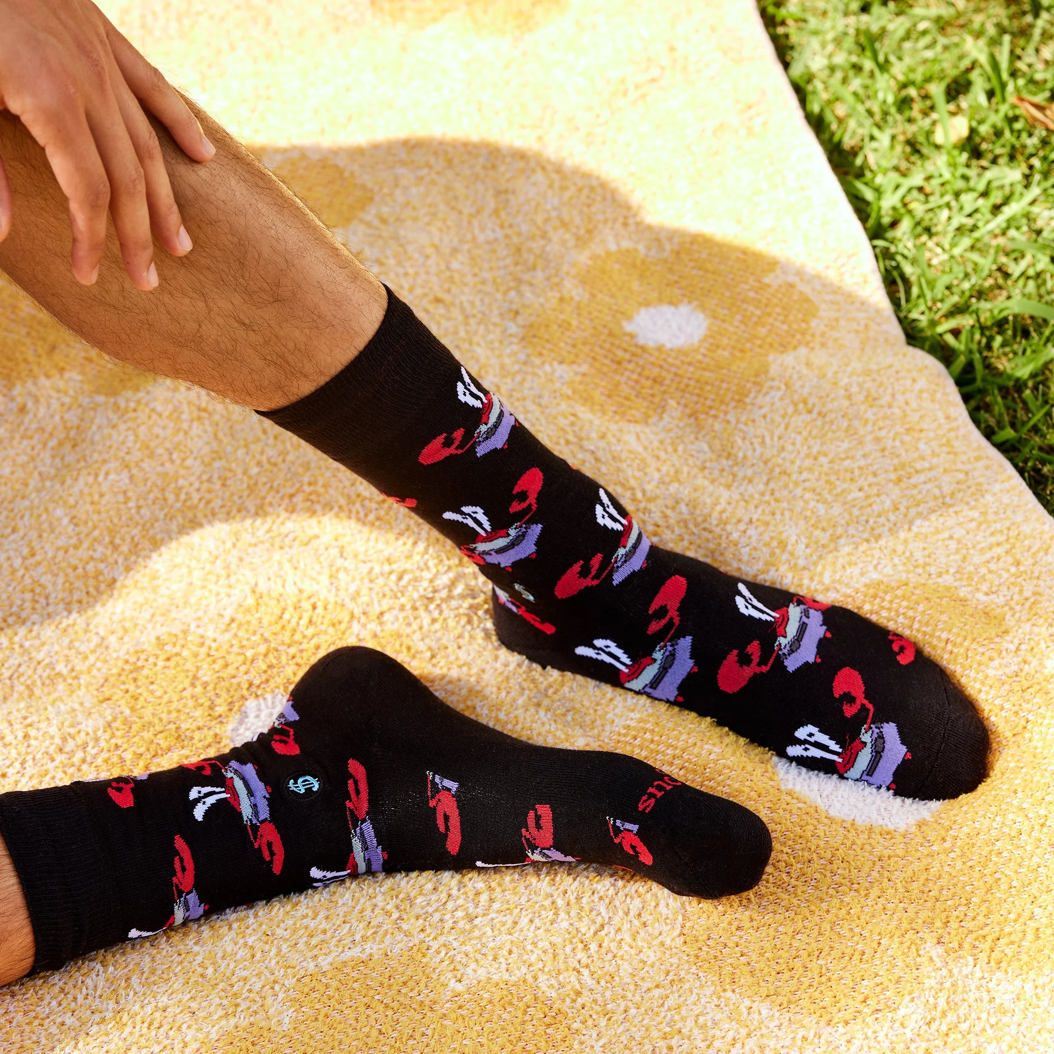 Mr. Krabs Socks that Protect Oceans - Image 3