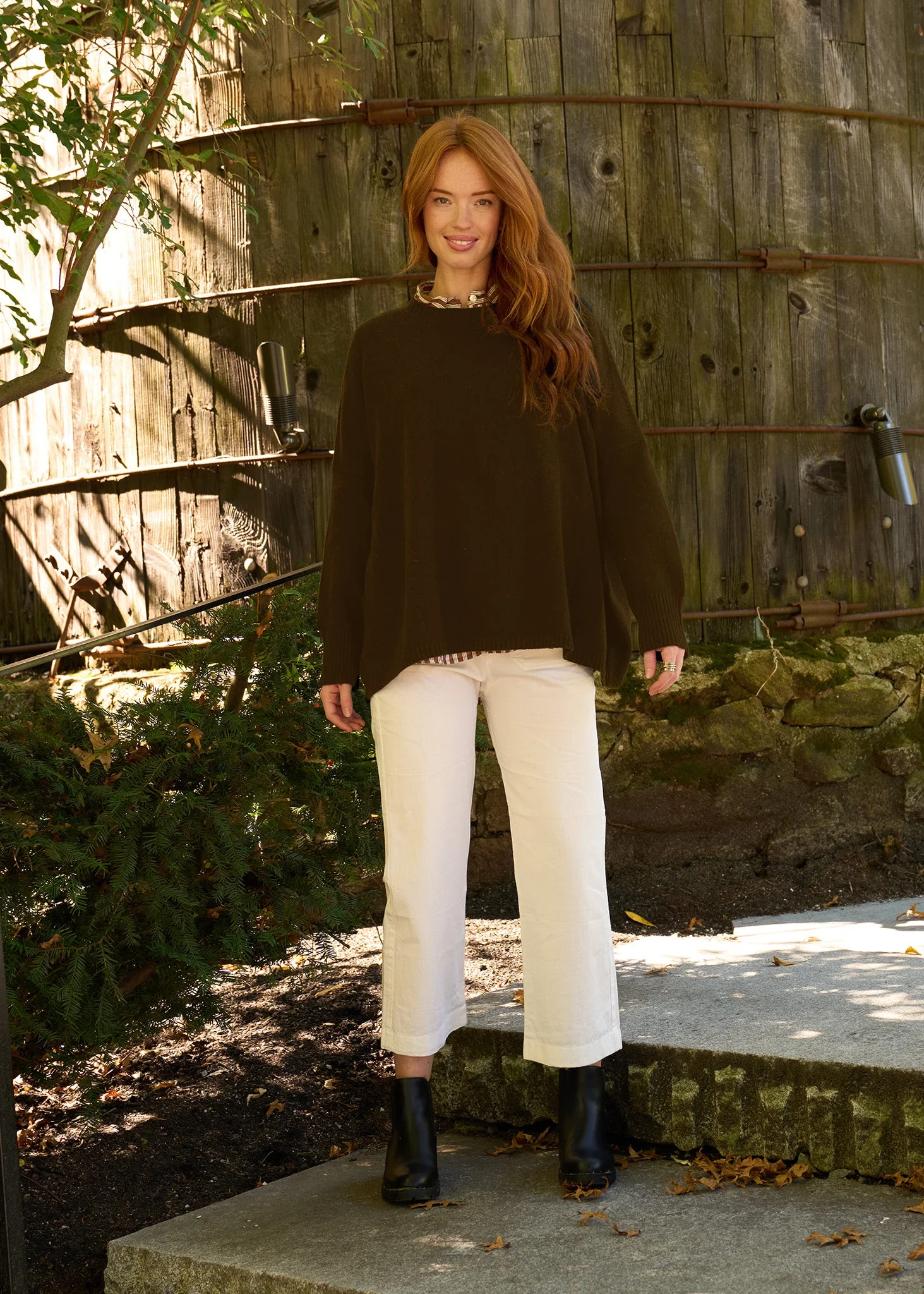Nantucket Boxy Recycled Cashmere Sweater - Chocolate - Image 4