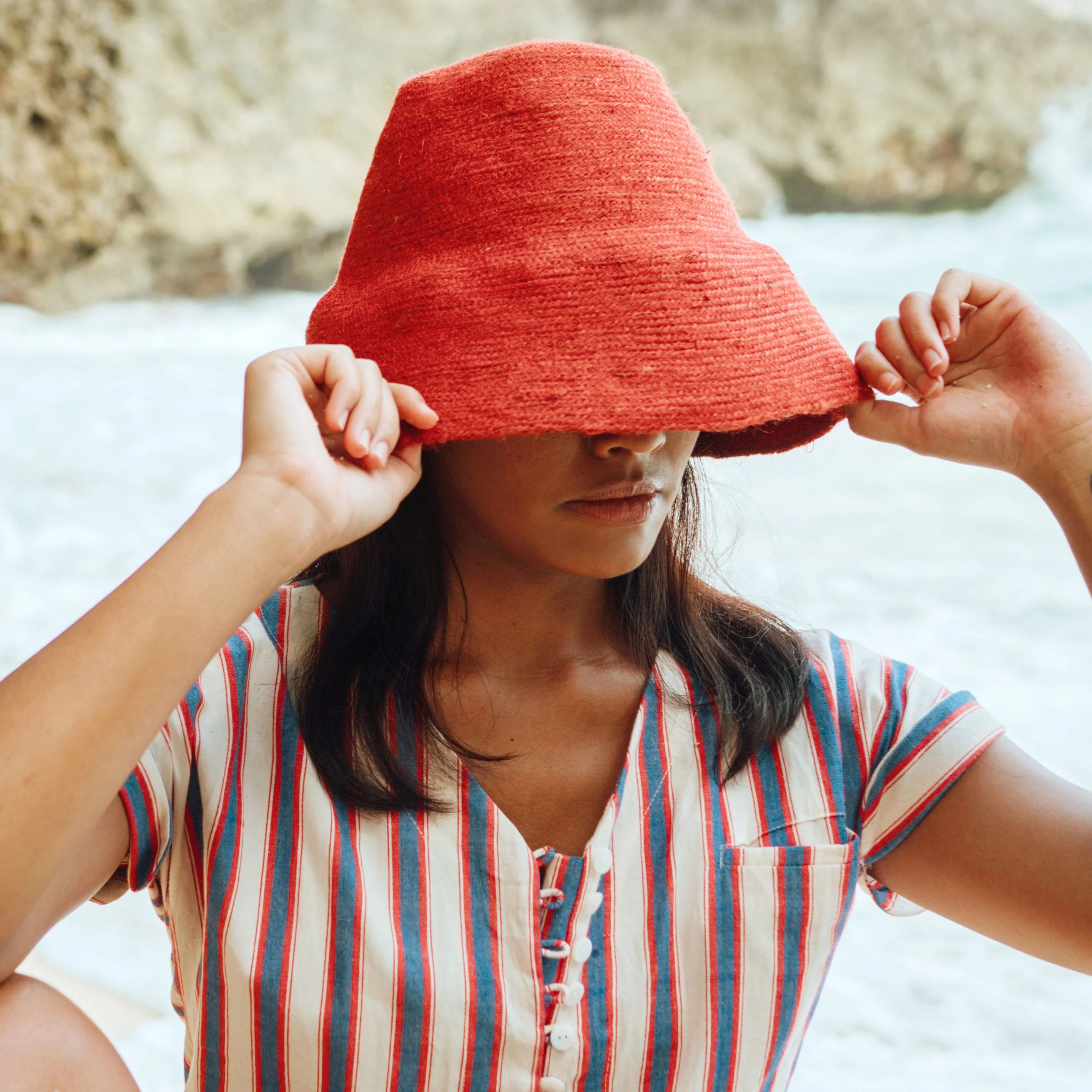 NAOMI Jute Clochet Straw Hat In Red - Image 5