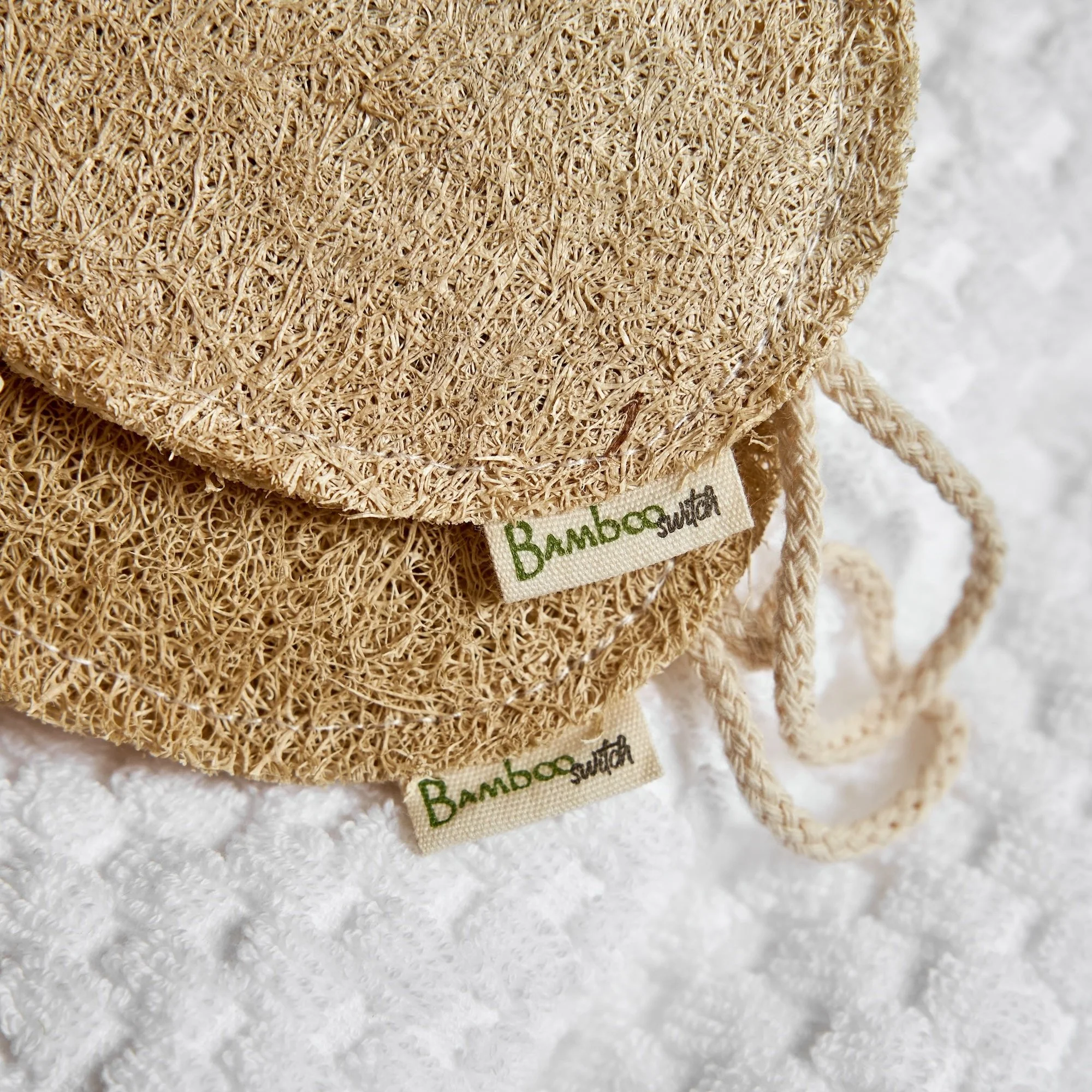 Natural Exfoliating Loofah - Image 6
