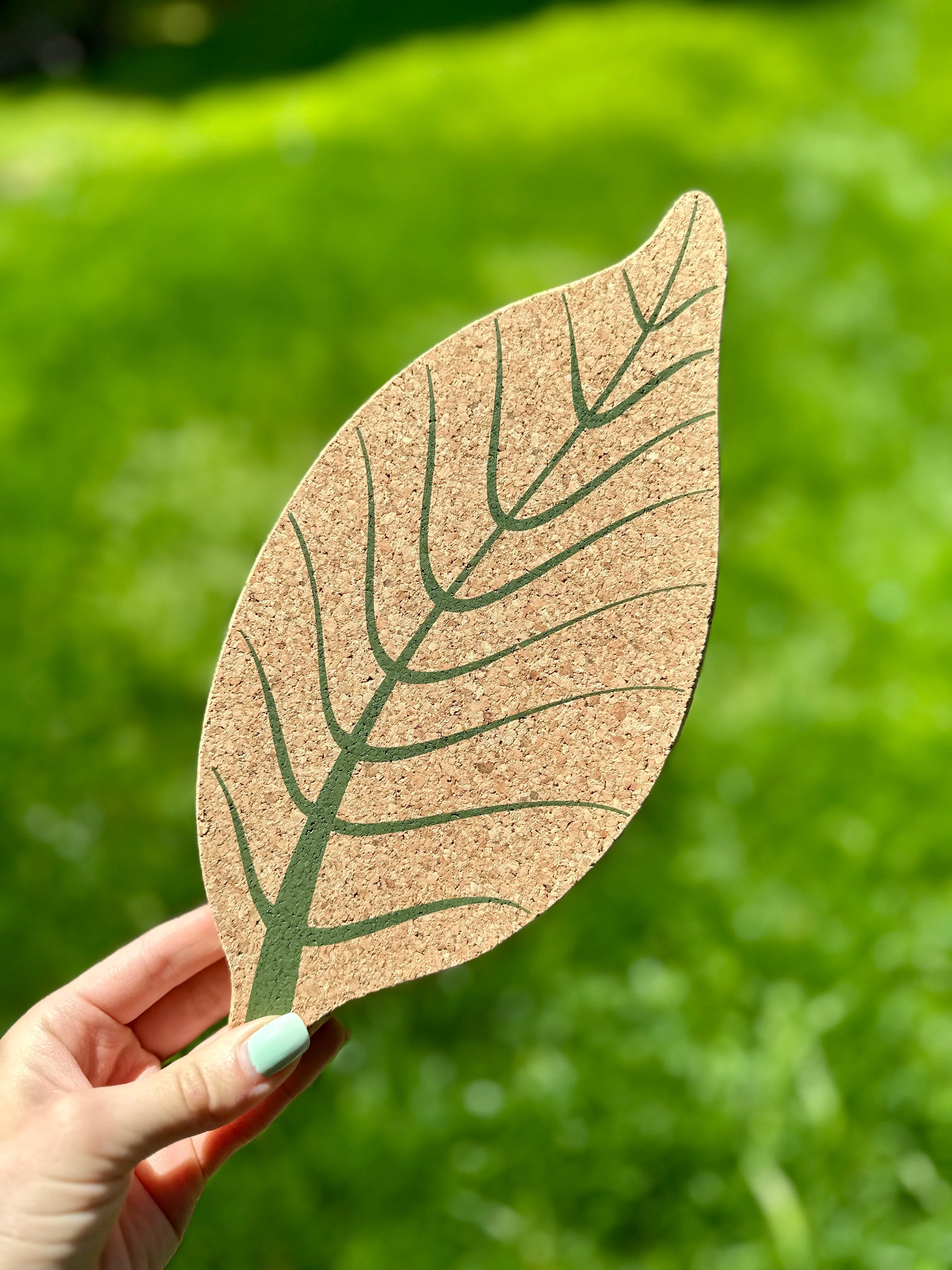 Nature Shaped Cork Trivet - Image 7