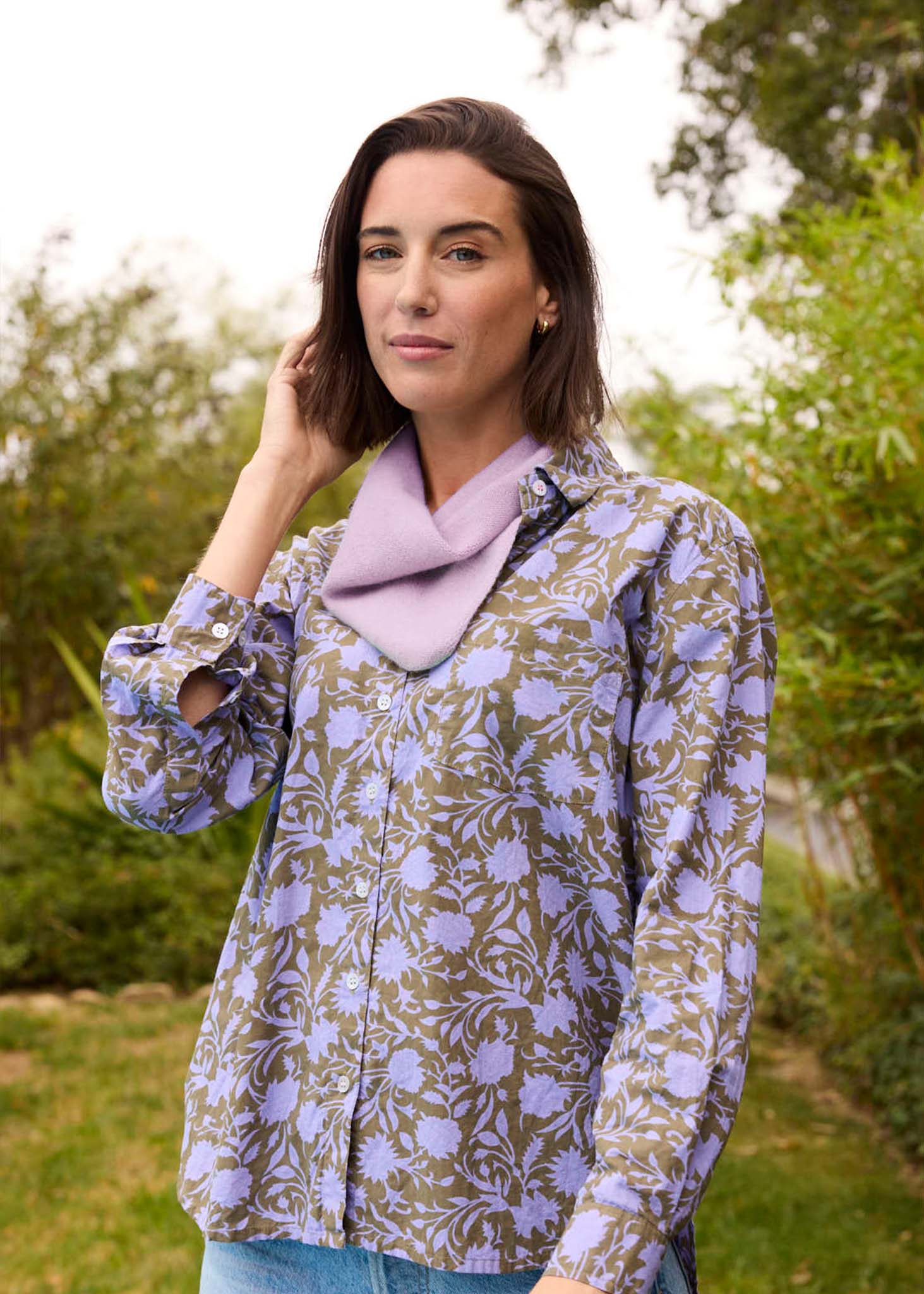 Newport Triangle Recycled Cashmere Scarf - Lilac - Image 2