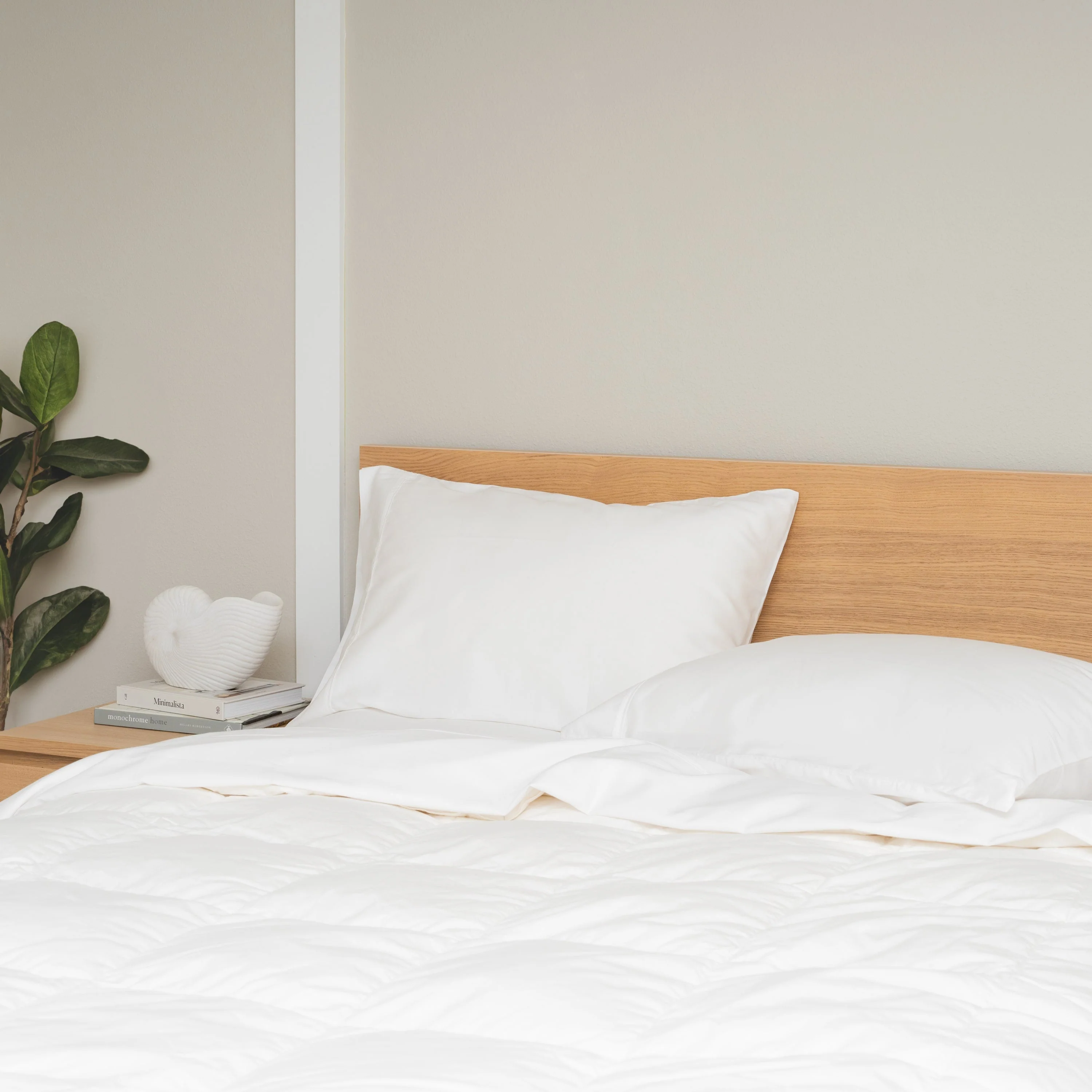 Organic Sateen Bed Sheets Set - Image 2