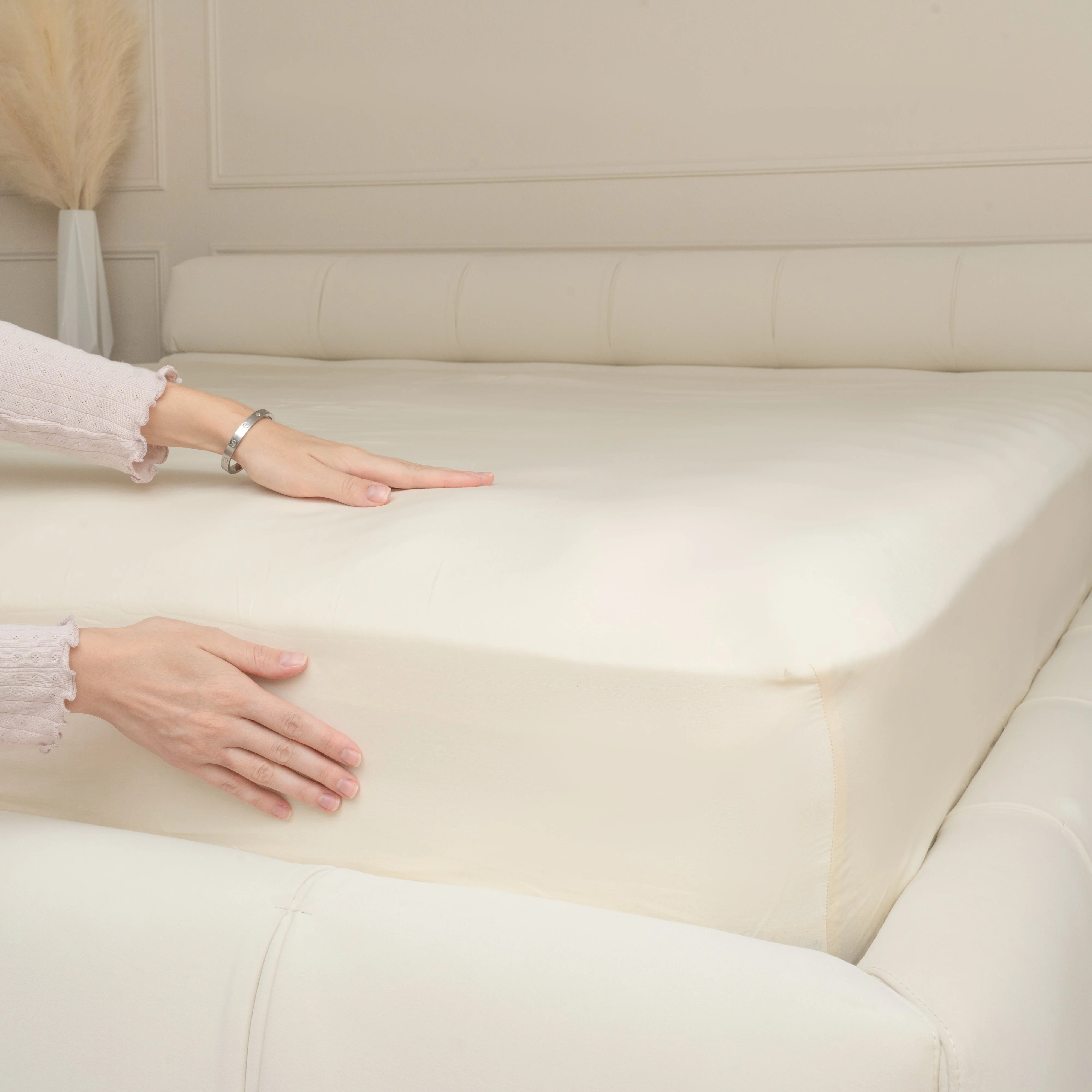 Organic Sateen Fitted Sheet - Image 6