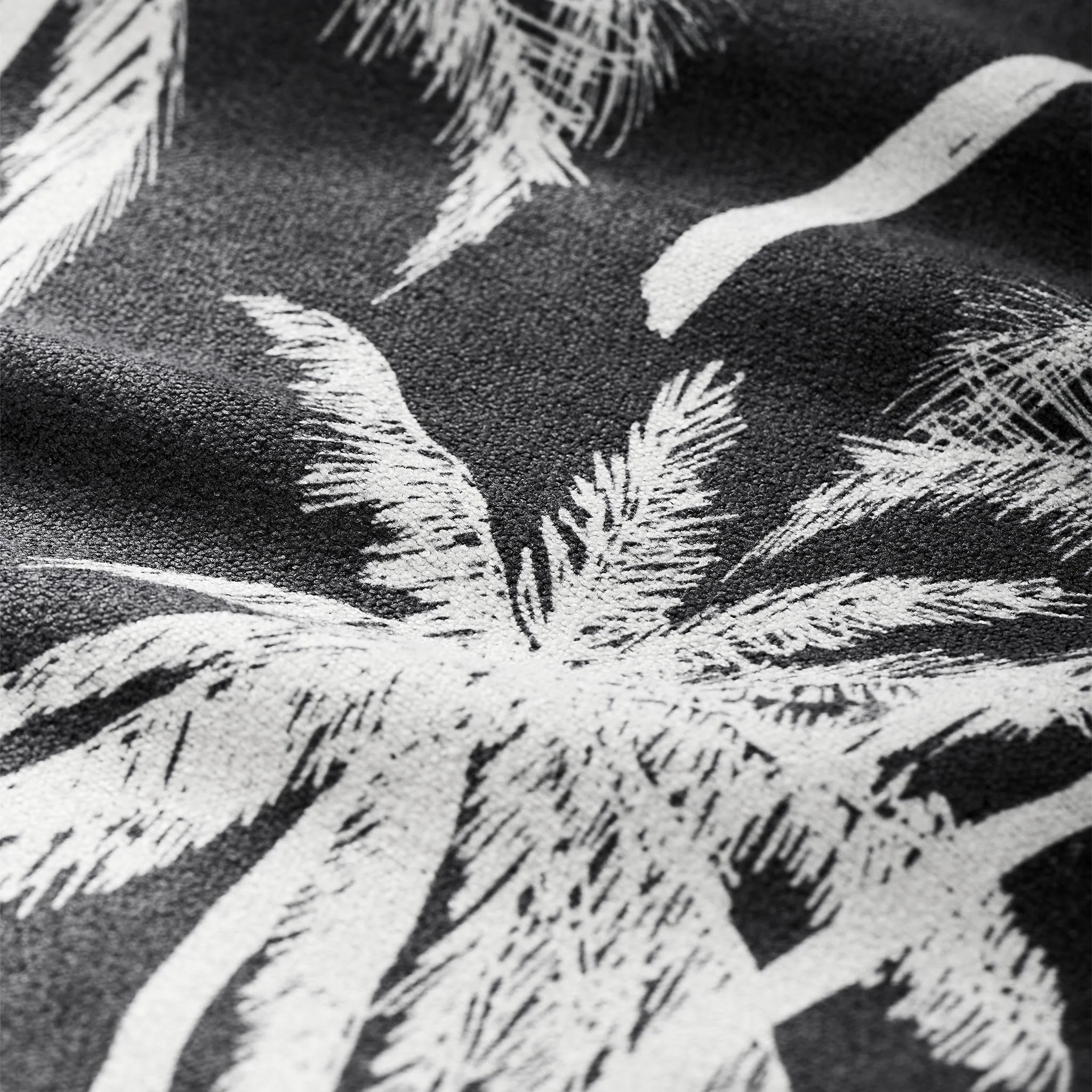 Original Towel: Bunch Palms Black - Image 5