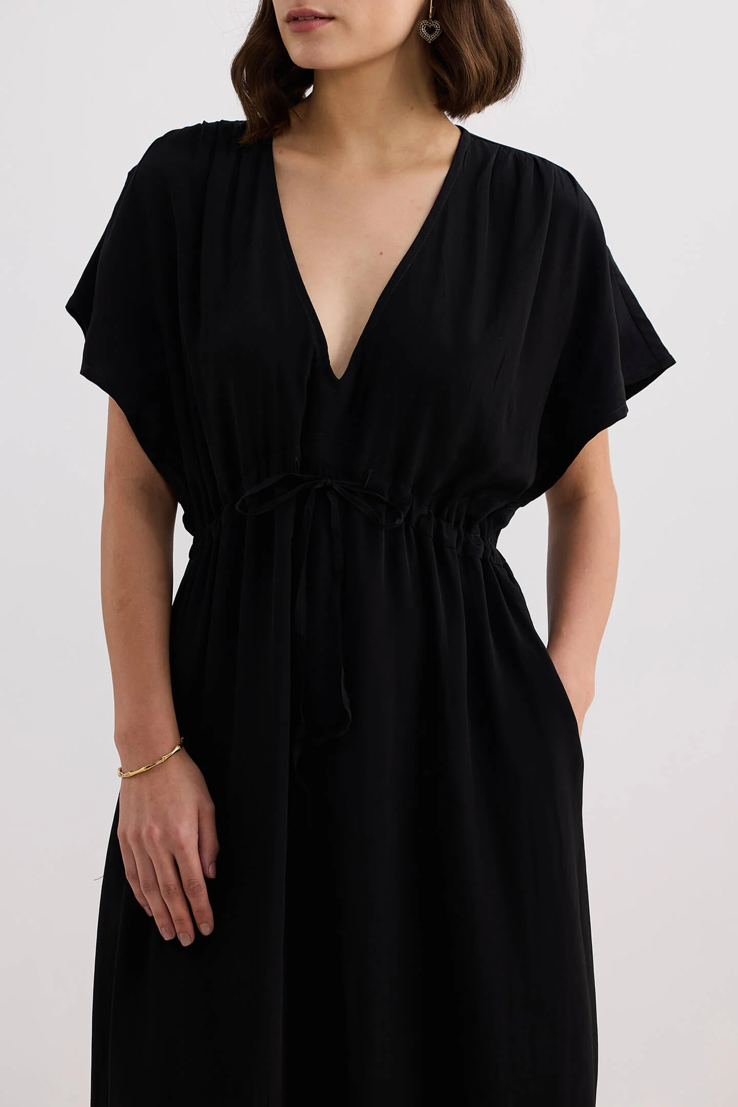Oversized Gathered V-neck Maxi Dress in Black - Image 9