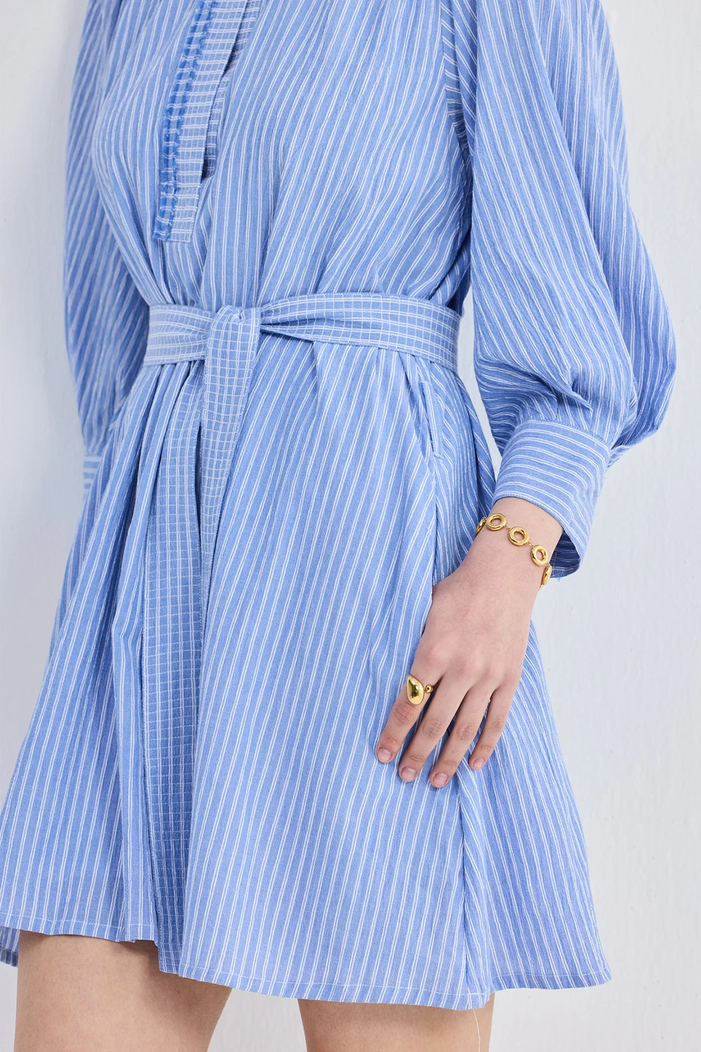 Oversized Tunic Dress with Optional Belt - Image 2