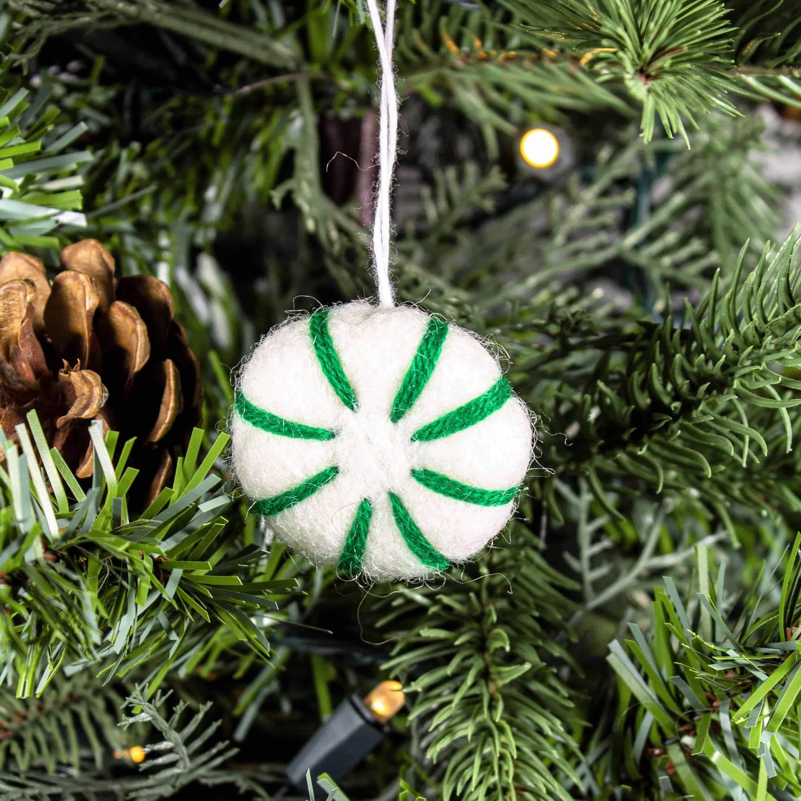Peppermint Eco Fresheners Ornaments - Whites - Set of 6 - Image 5