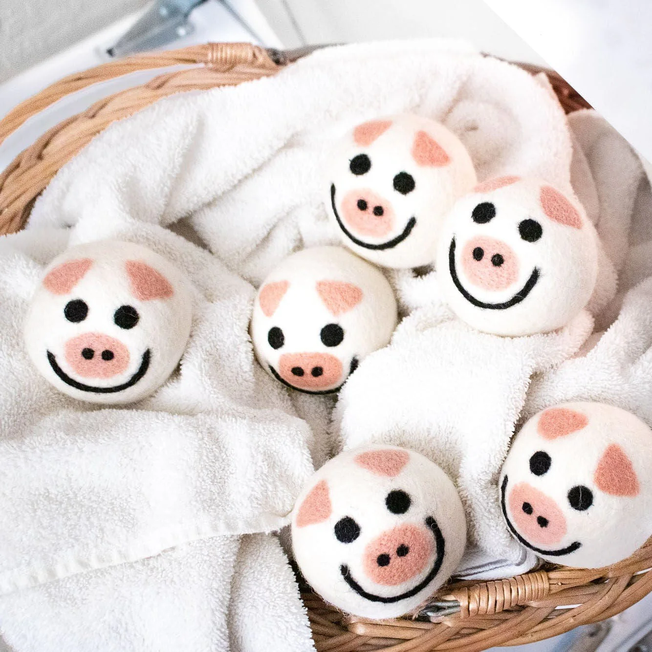 Pig Trio - Image 7