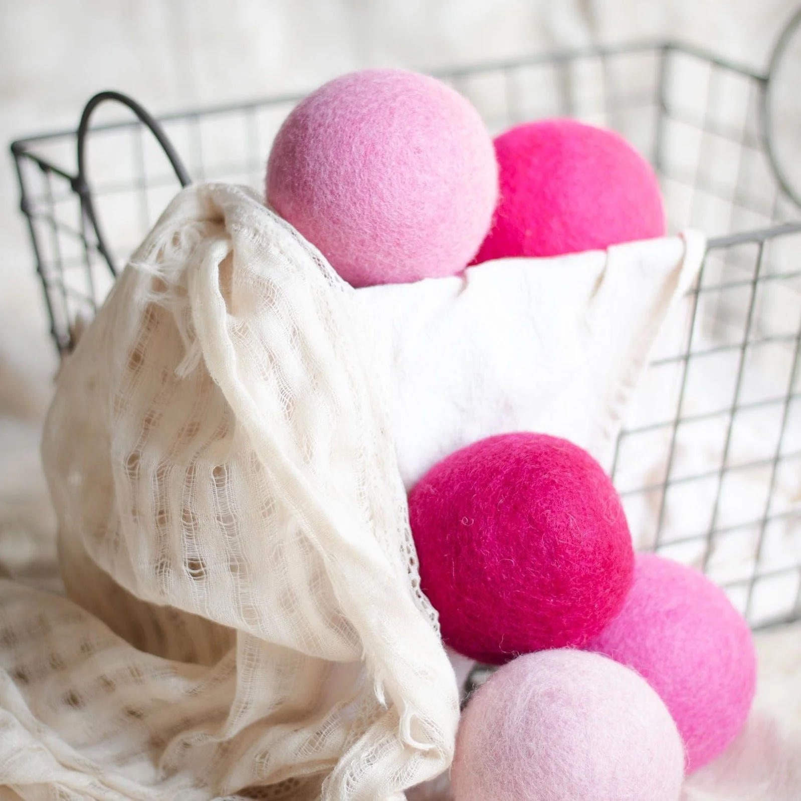 Pink Valentine - Image 8