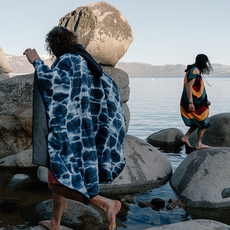 Poncho Towel: Agua Blue - Image 7