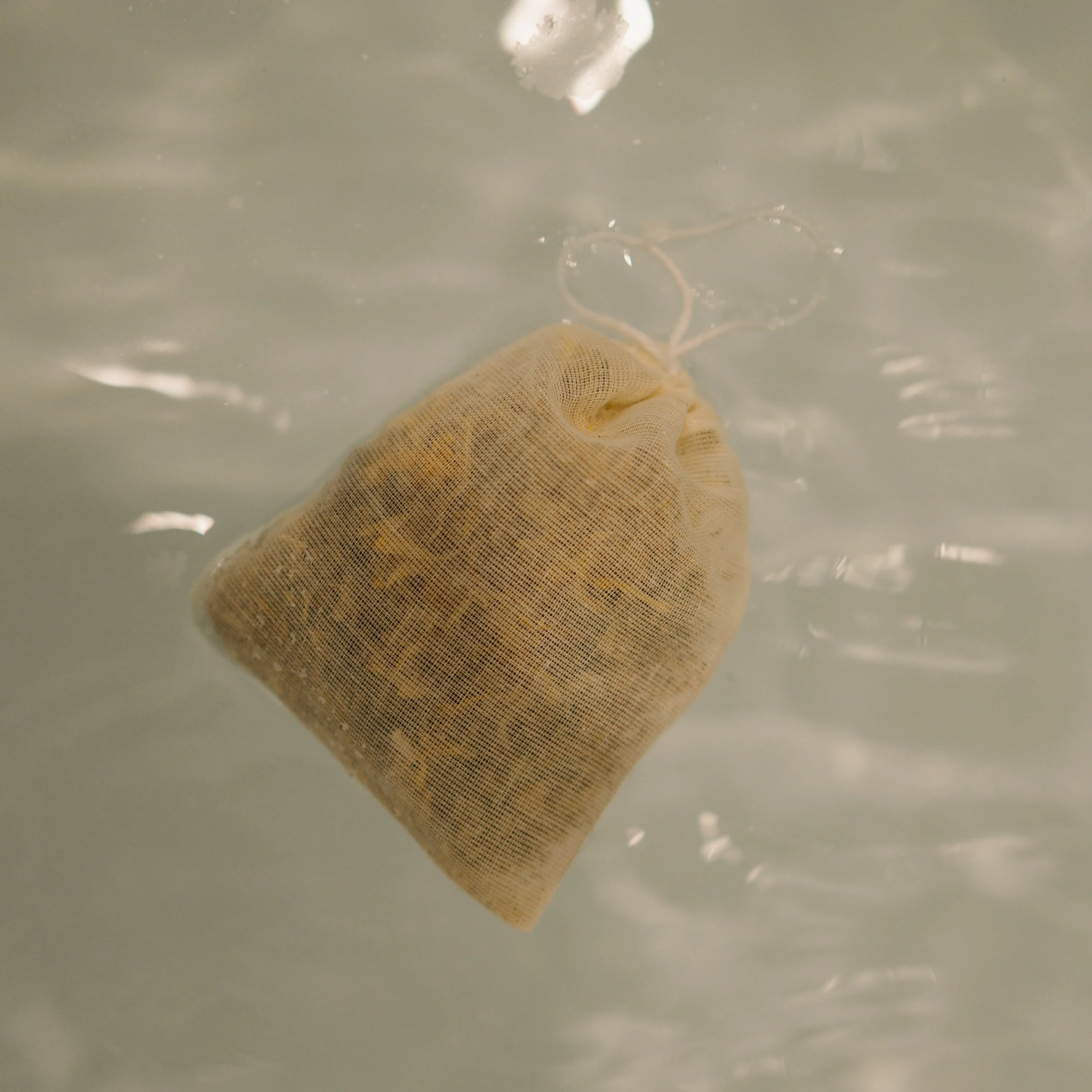 postpartum herbal sitz bath - Image 6