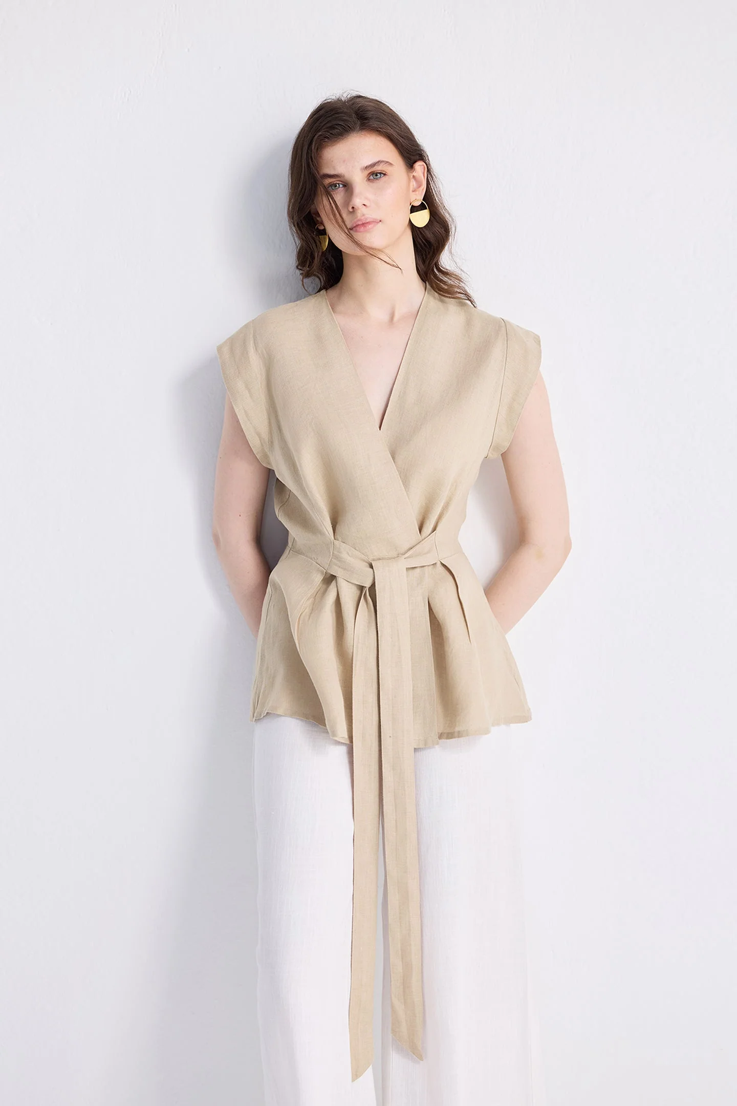 Power Moves Short Sleeve Top in Neutral Beige - Image 4