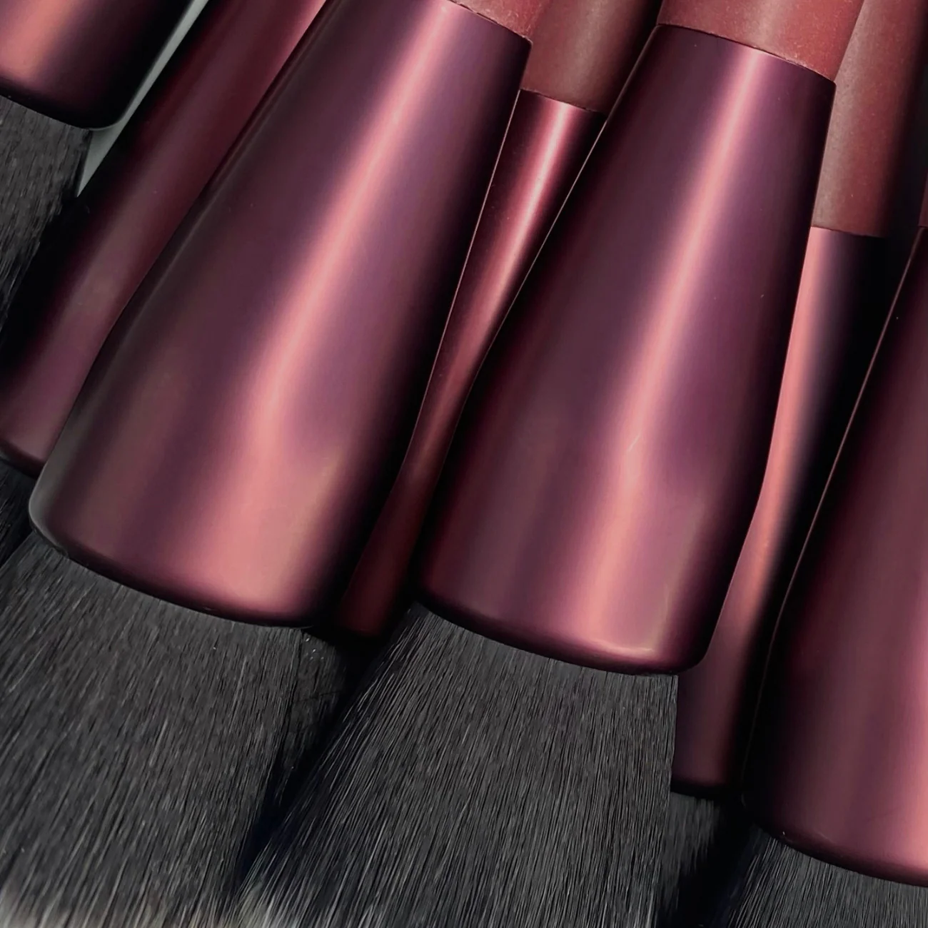 Pro Soft Kabuki Brush - Image 3