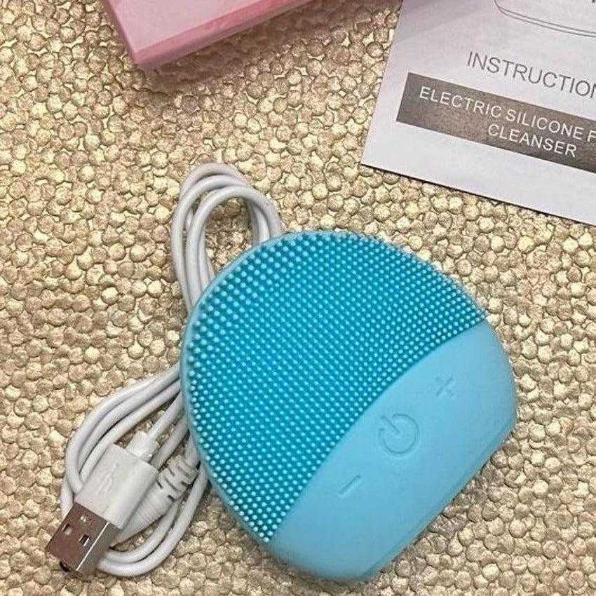 Rechargeable Facial Cleansing Brush - Image 6