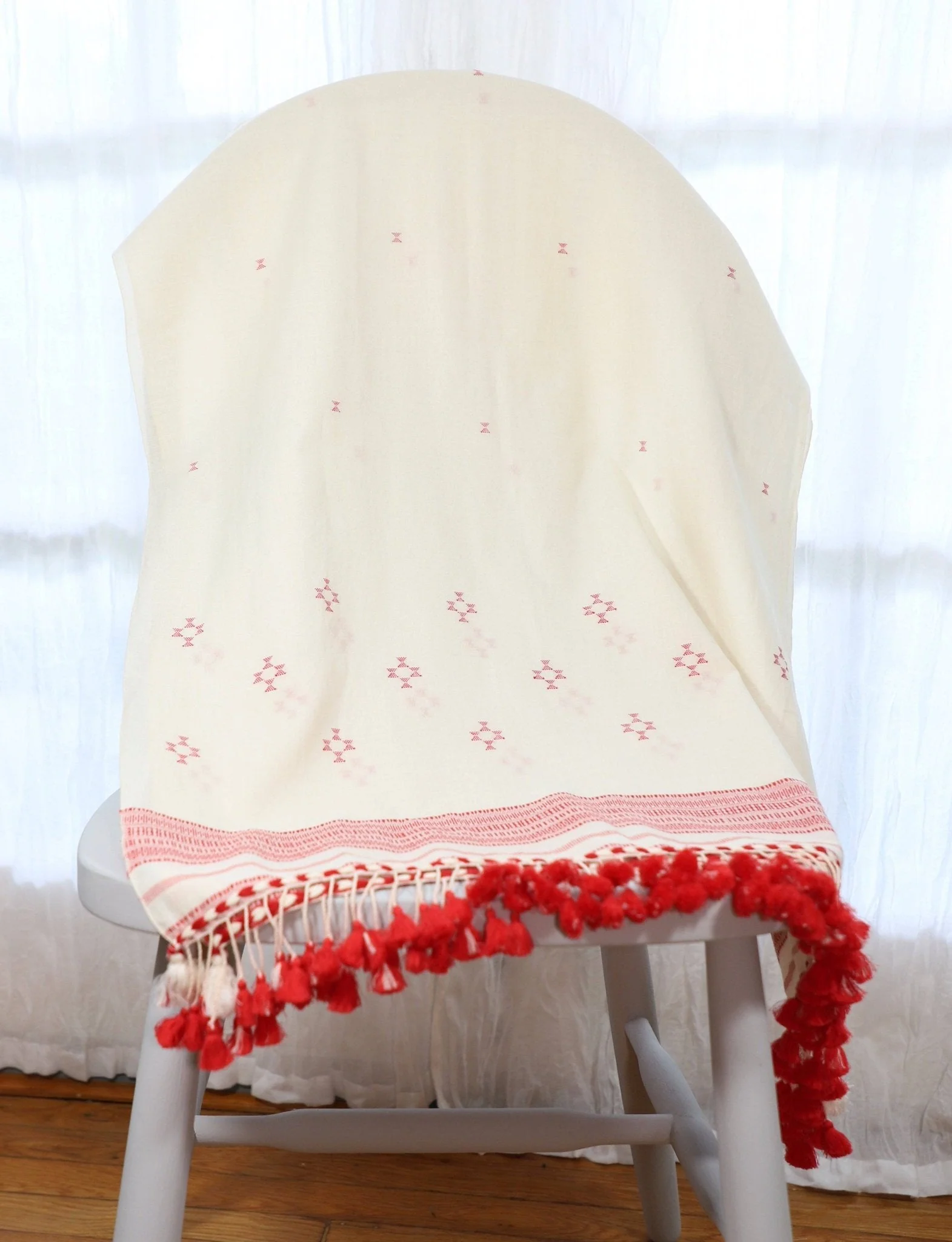 Red Kutch Scarf - Image 3