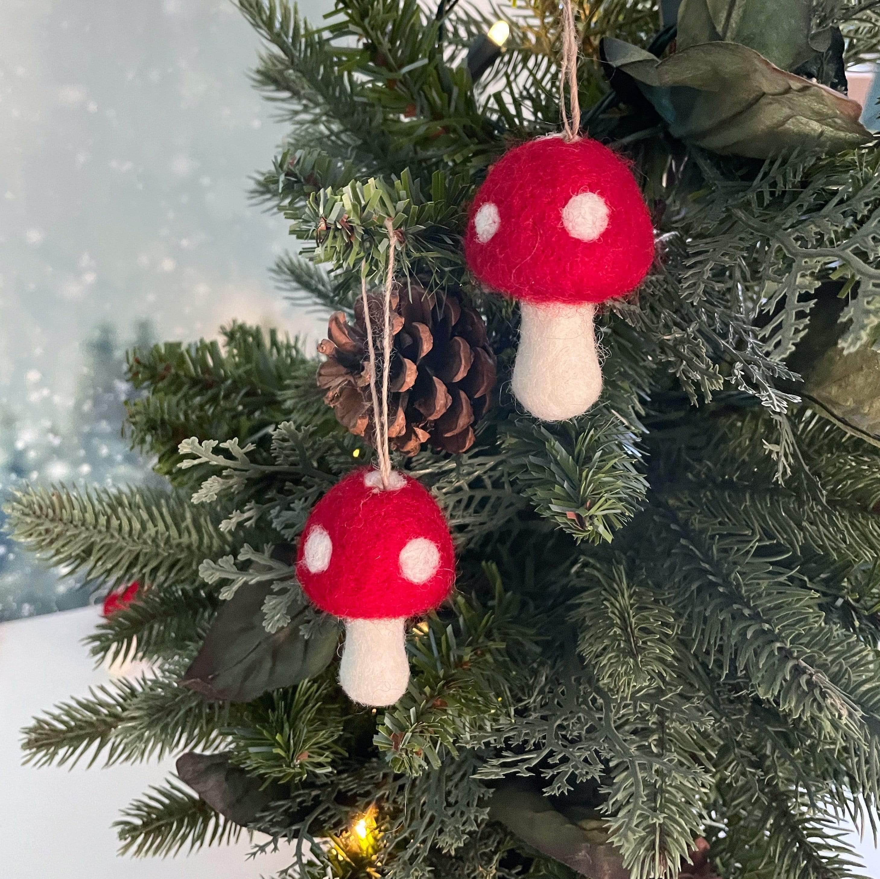 Red Toadstool Ornaments - Set of 3 - Image 2