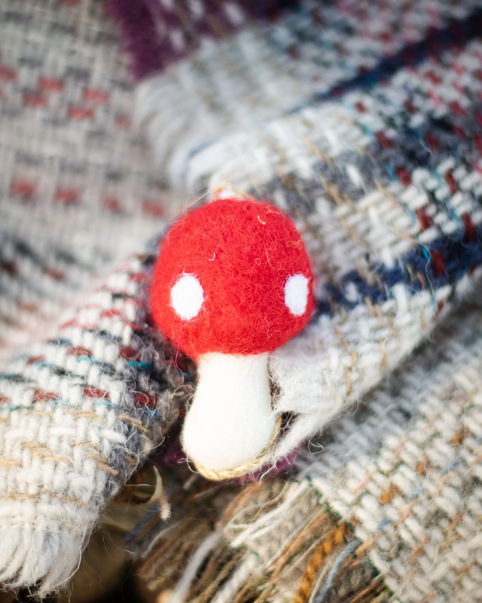 Red Toadstool Ornaments - Set of 3 - Image 6
