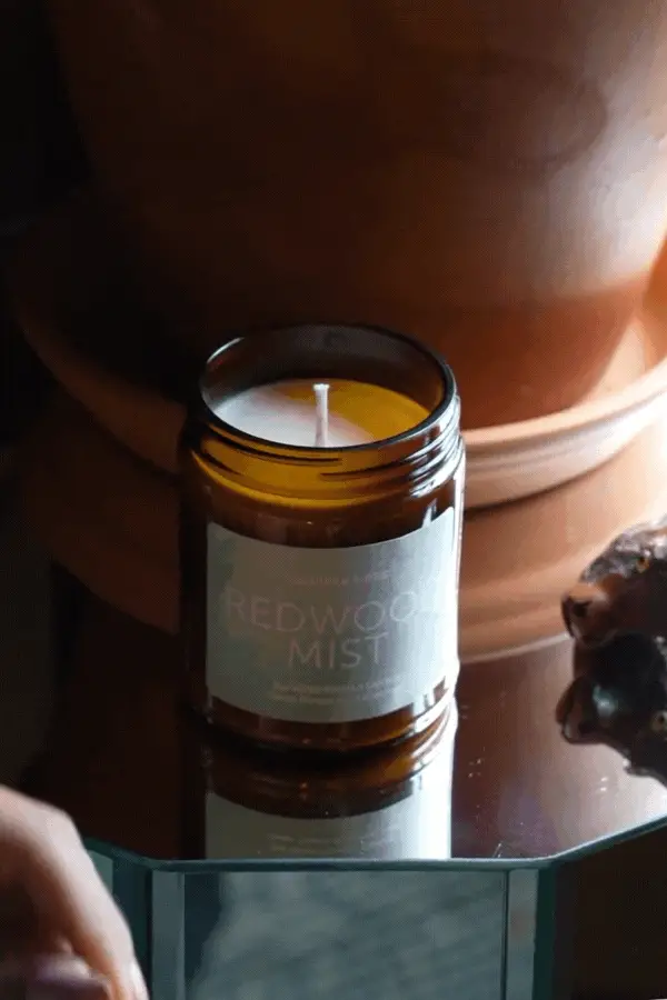 Redwood Mist Essential Oil Candle - Image 4